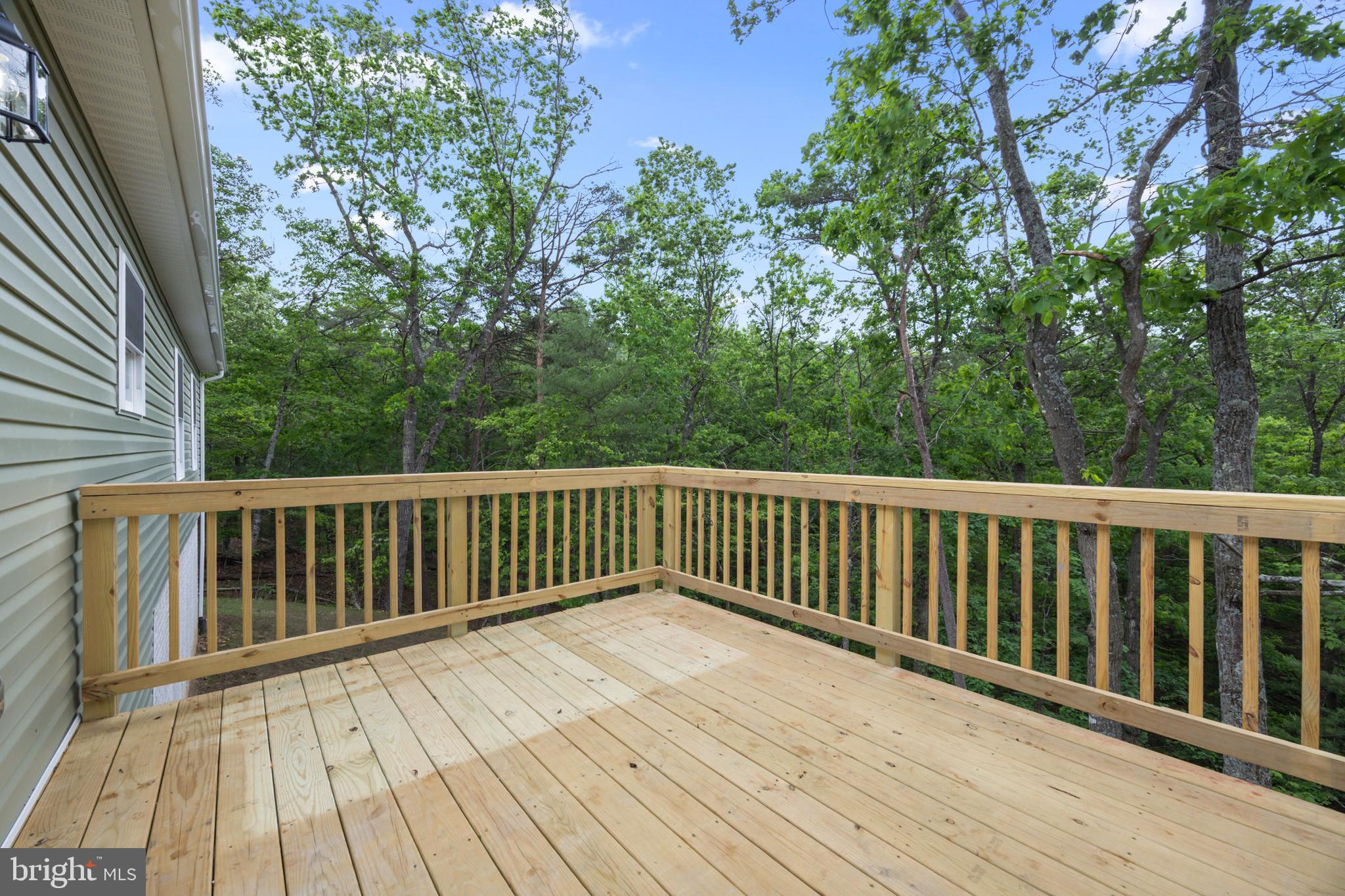 CREEK VALLEY - Residential