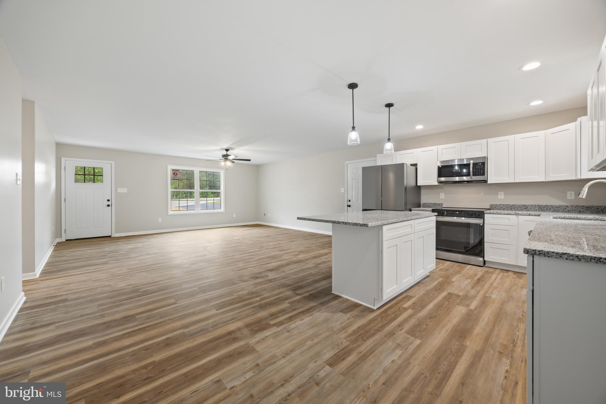 CREEK VALLEY - Residential