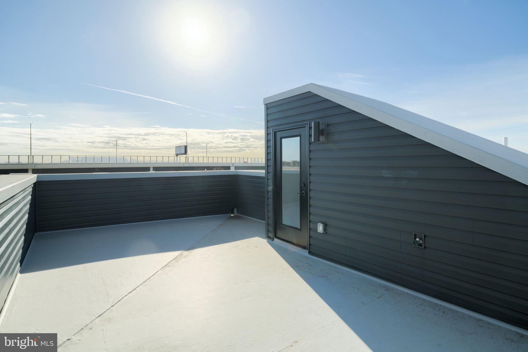 PORT RICHMOND - Residential