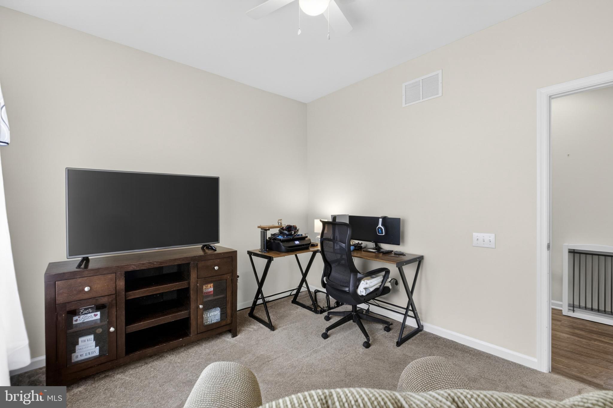 TOWNSEND VILLAGE - Residential