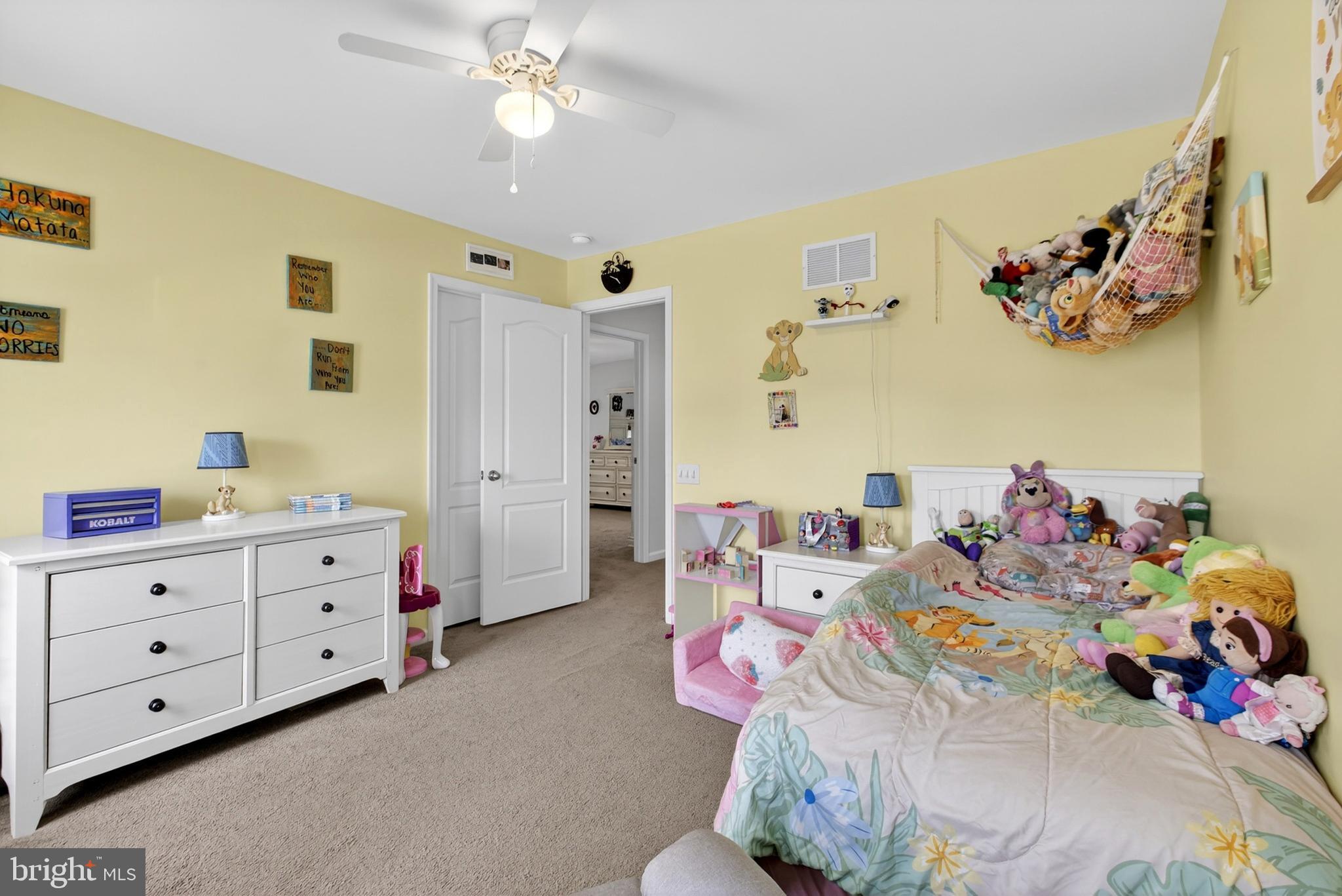 TOWNSEND VILLAGE - Residential