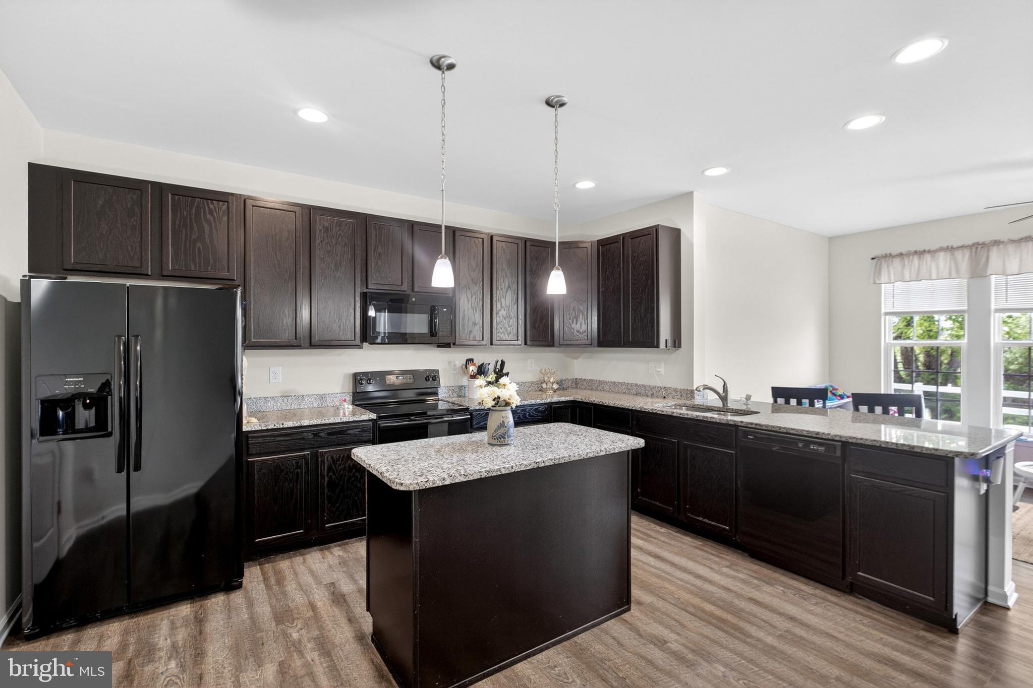 TOWNSEND VILLAGE - Residential