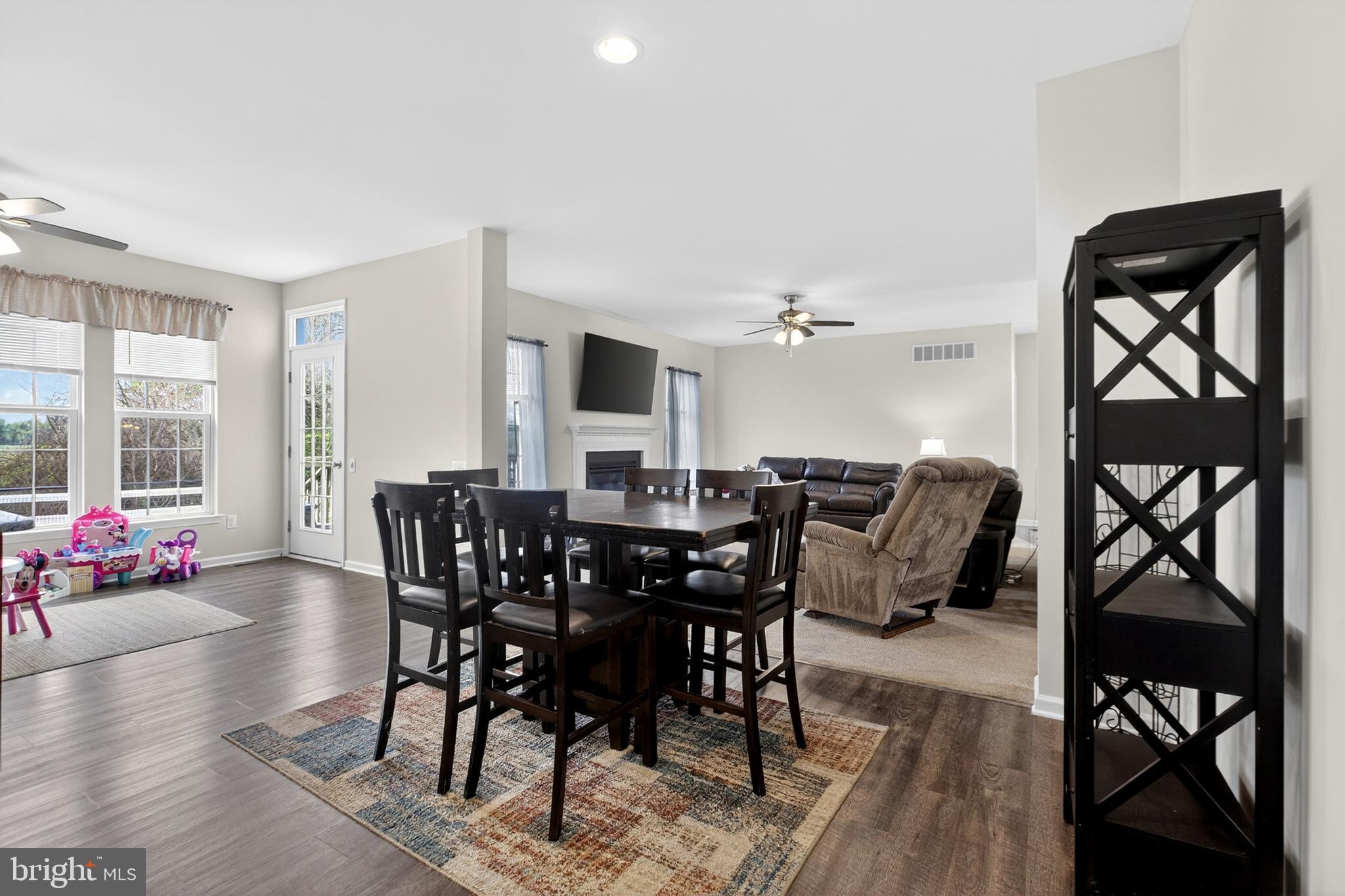TOWNSEND VILLAGE - Residential