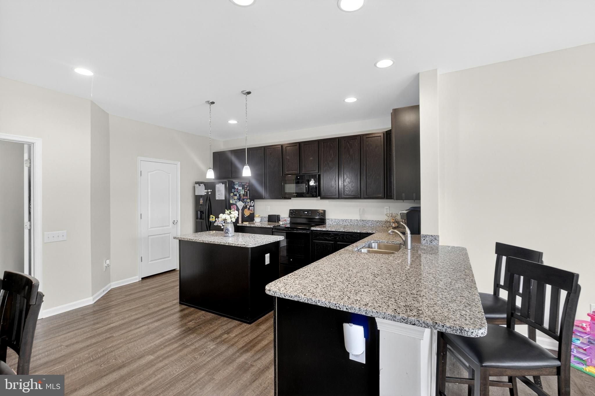 TOWNSEND VILLAGE - Residential