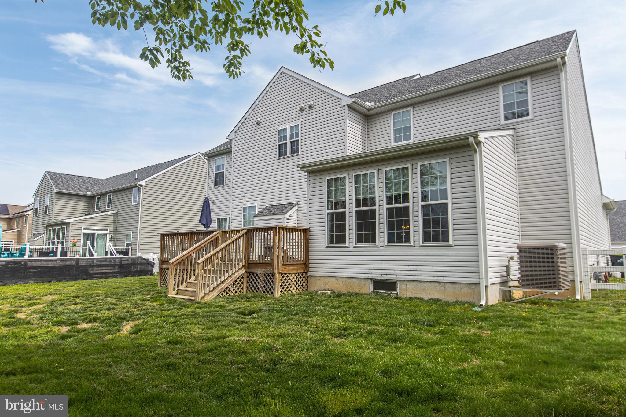 TOWNSEND VILLAGE - Residential