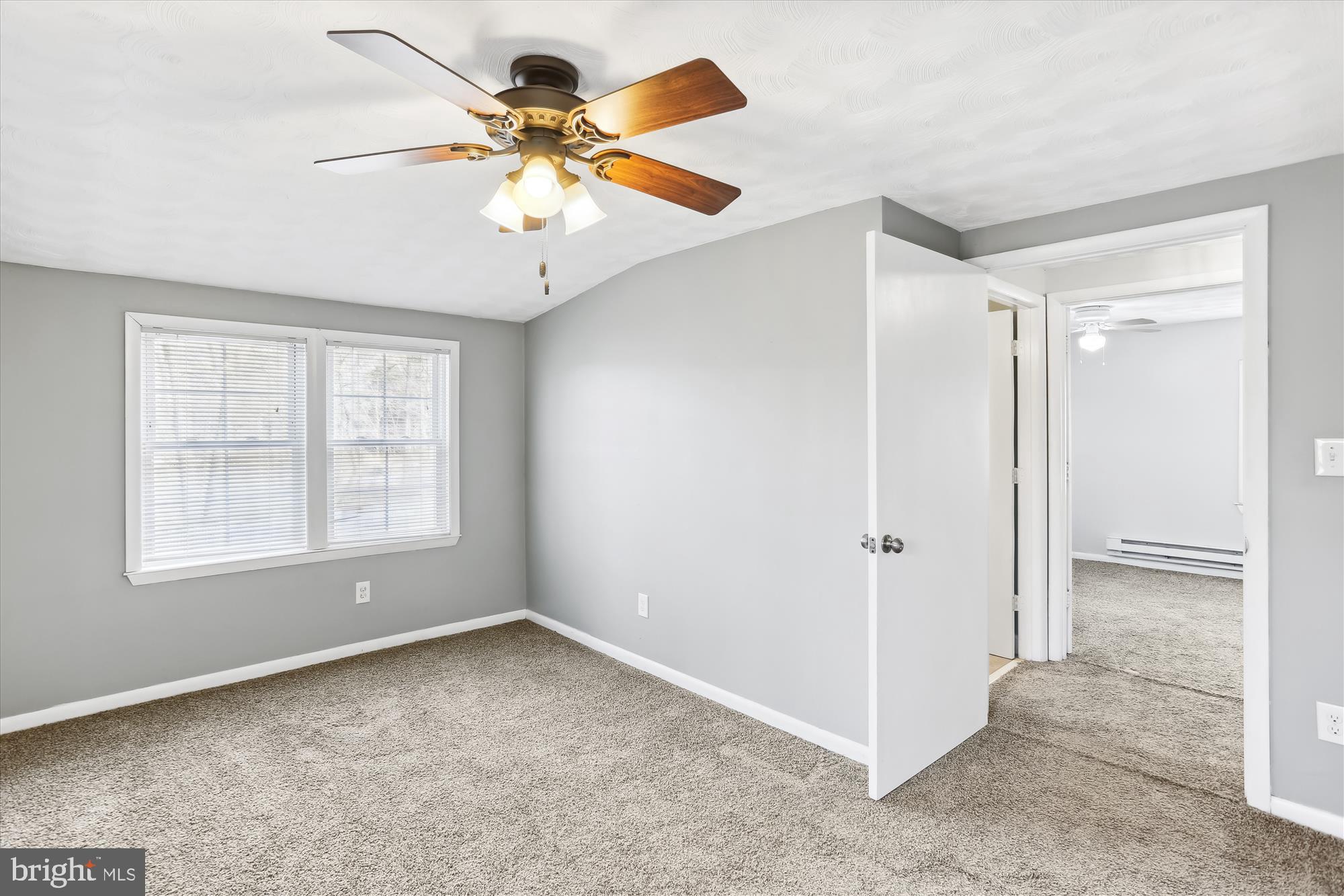 MILLERSVILLE - Residential