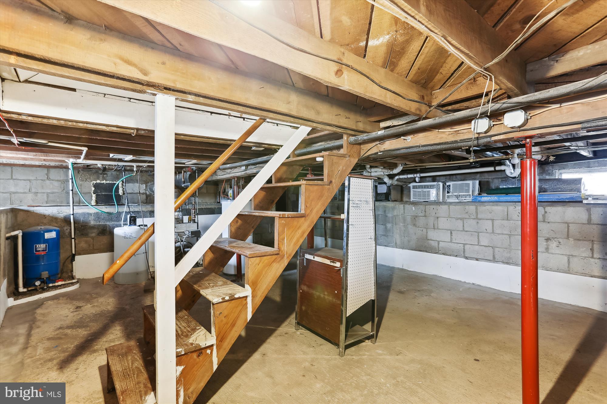 MILLERSVILLE - Residential