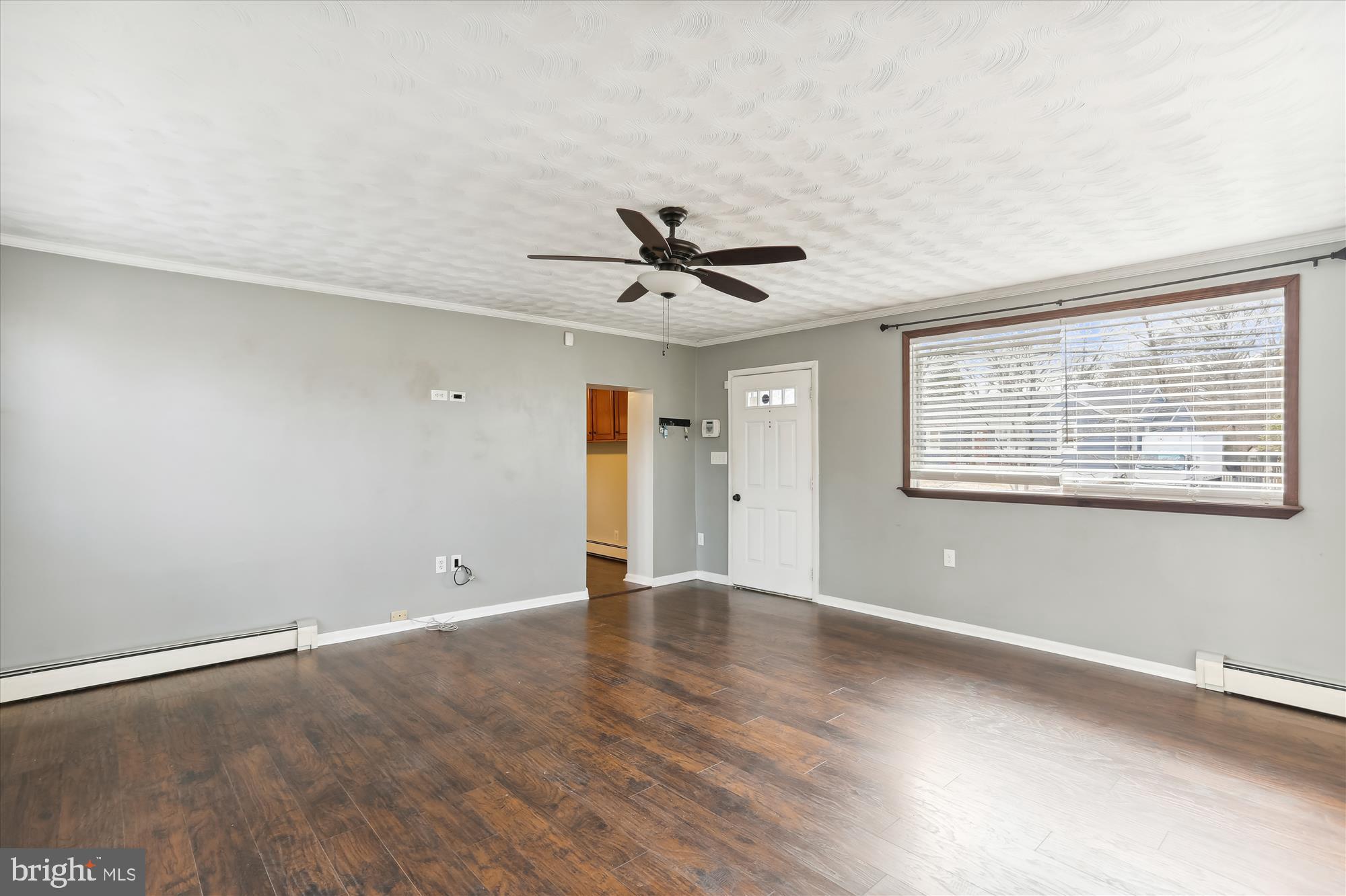 MILLERSVILLE - Residential