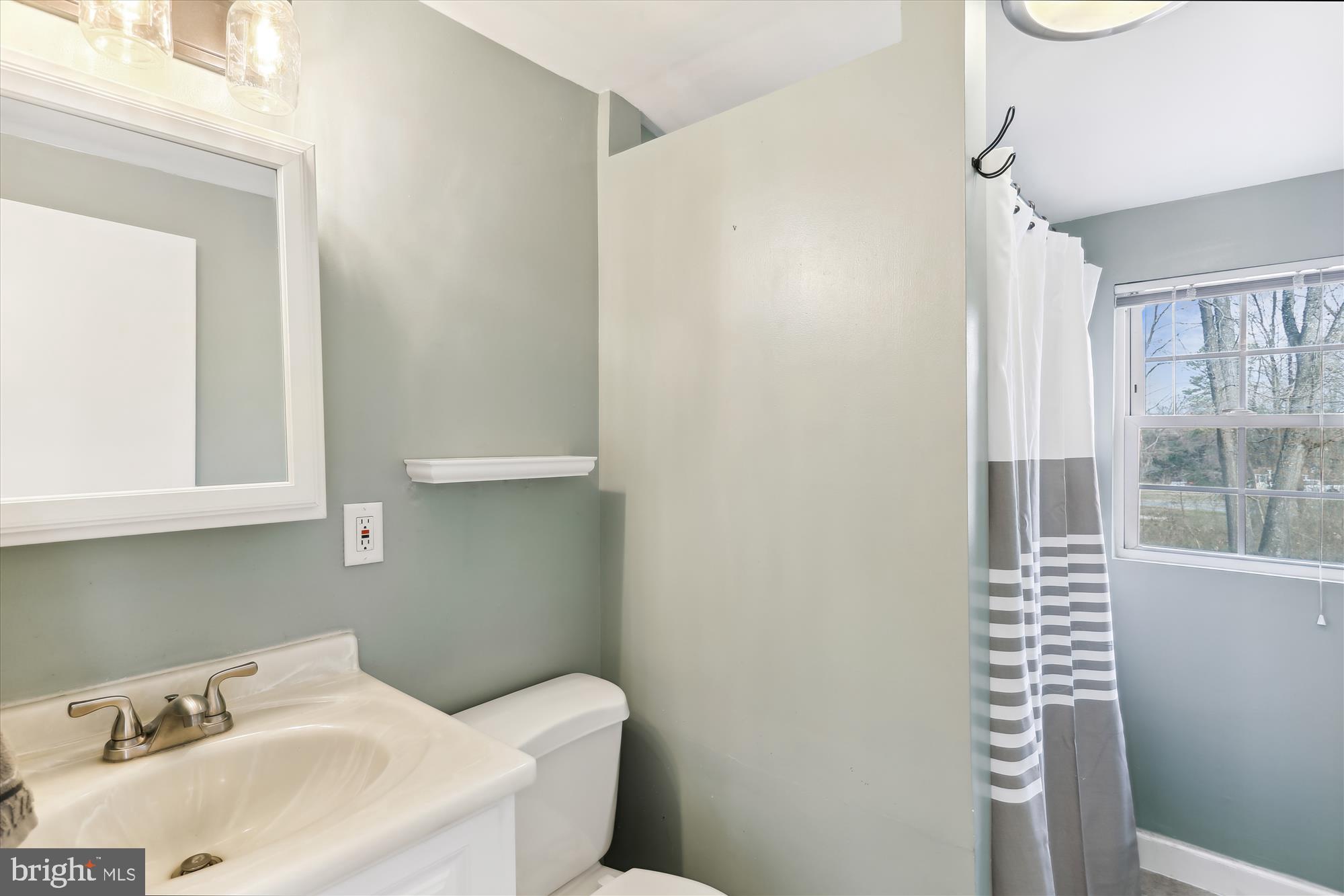 MILLERSVILLE - Residential