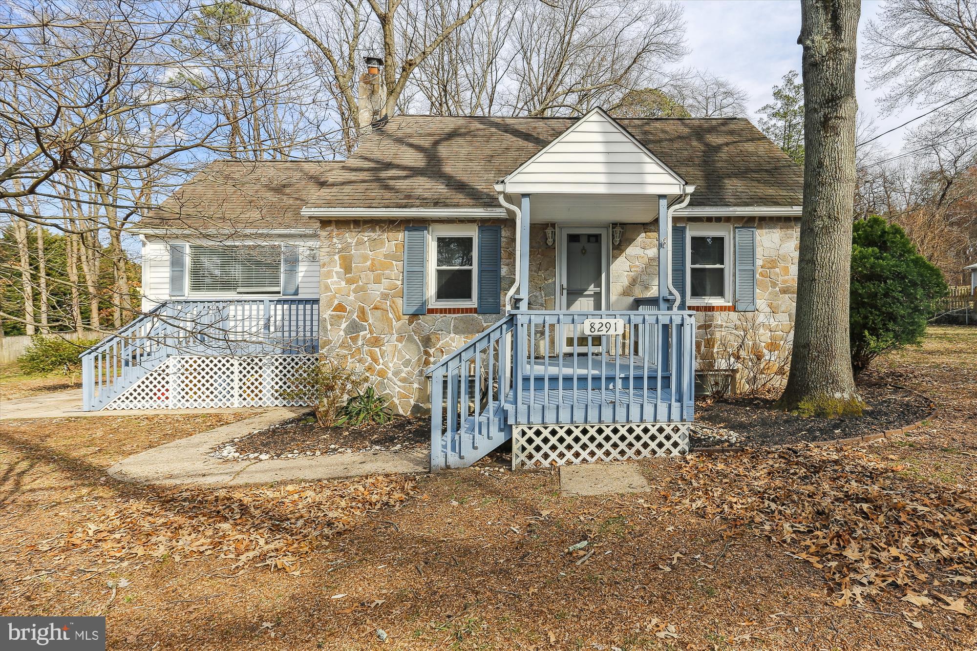 MILLERSVILLE - Residential