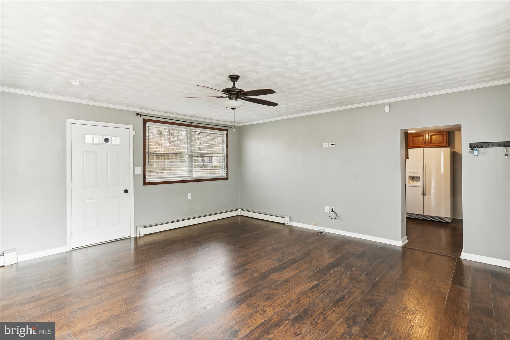 MILLERSVILLE - Residential