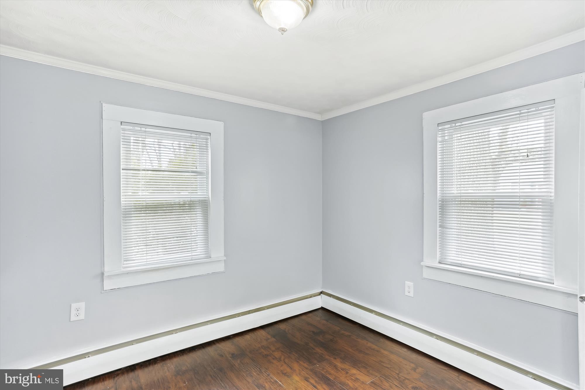 MILLERSVILLE - Residential