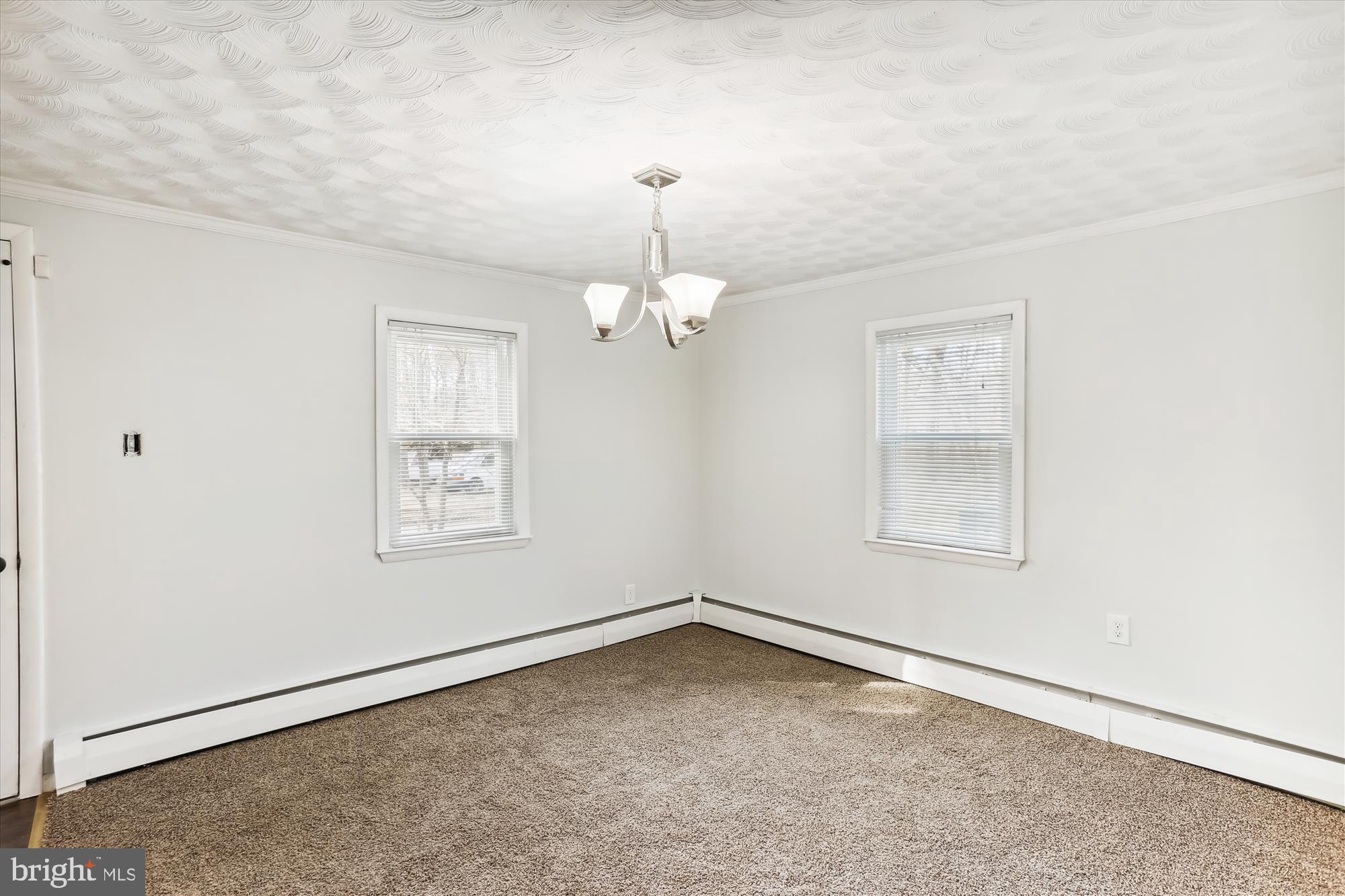 MILLERSVILLE - Residential