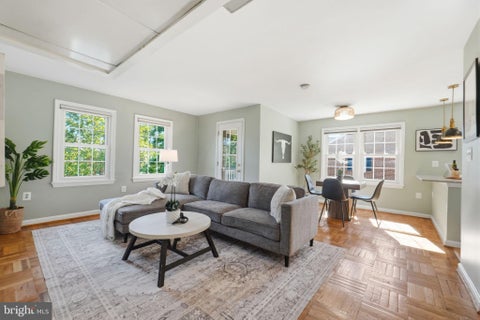 Photo of 6723 W Wakefield Drive #B1, ALEXANDRIA, VA 22307 (MLS # VAFX2343962)