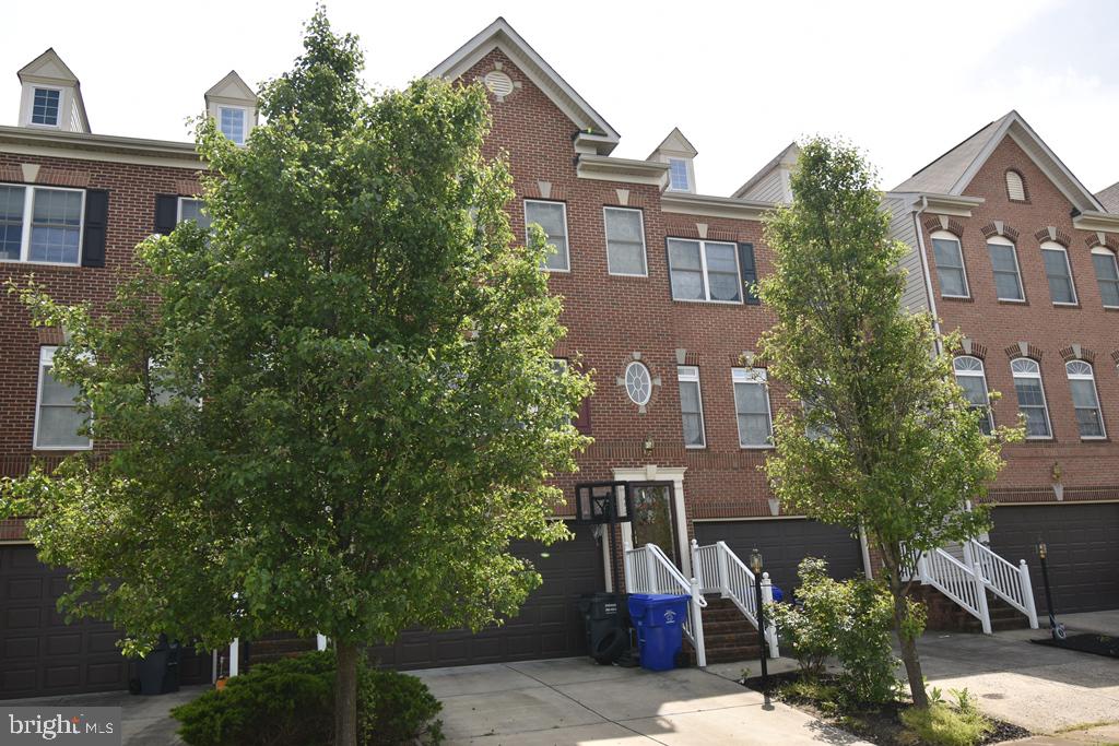 ST CHARLES SUB - SHEFFIELD - Residential