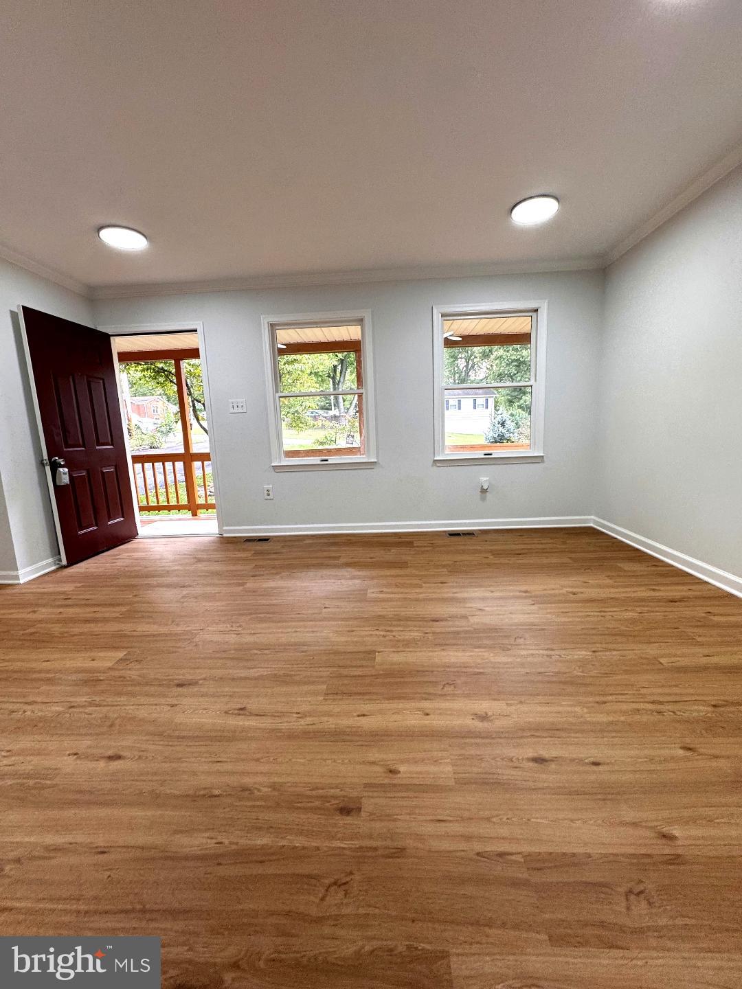34 E 19TH STREET