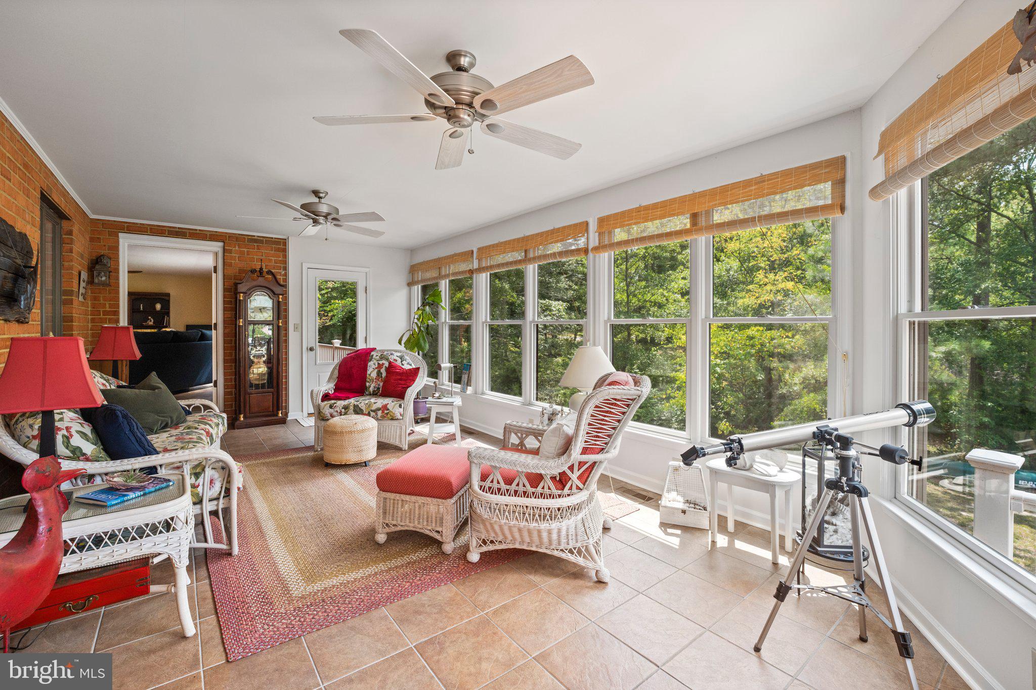 CABIN POINT - Residential