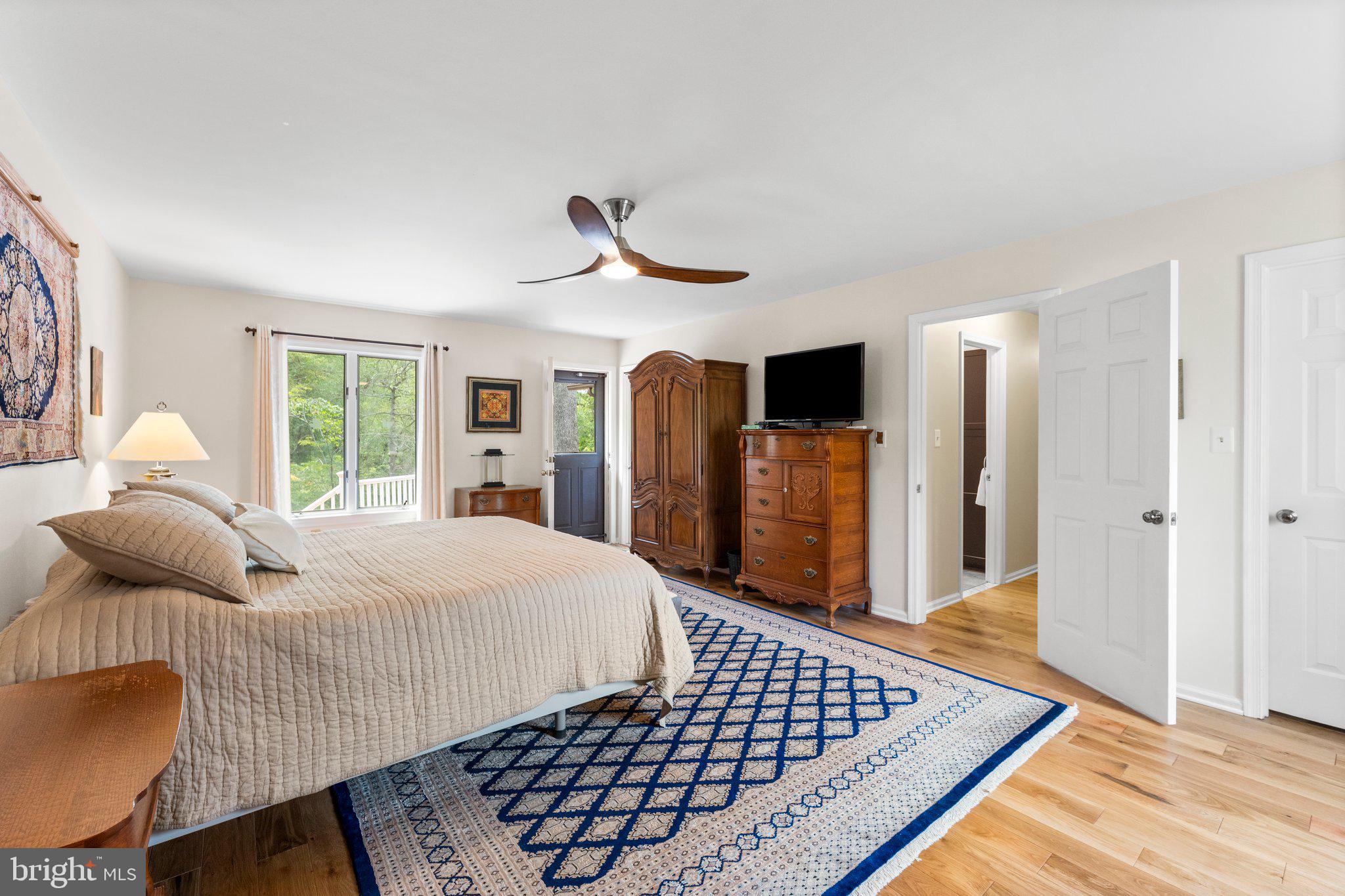 CABIN POINT - Residential