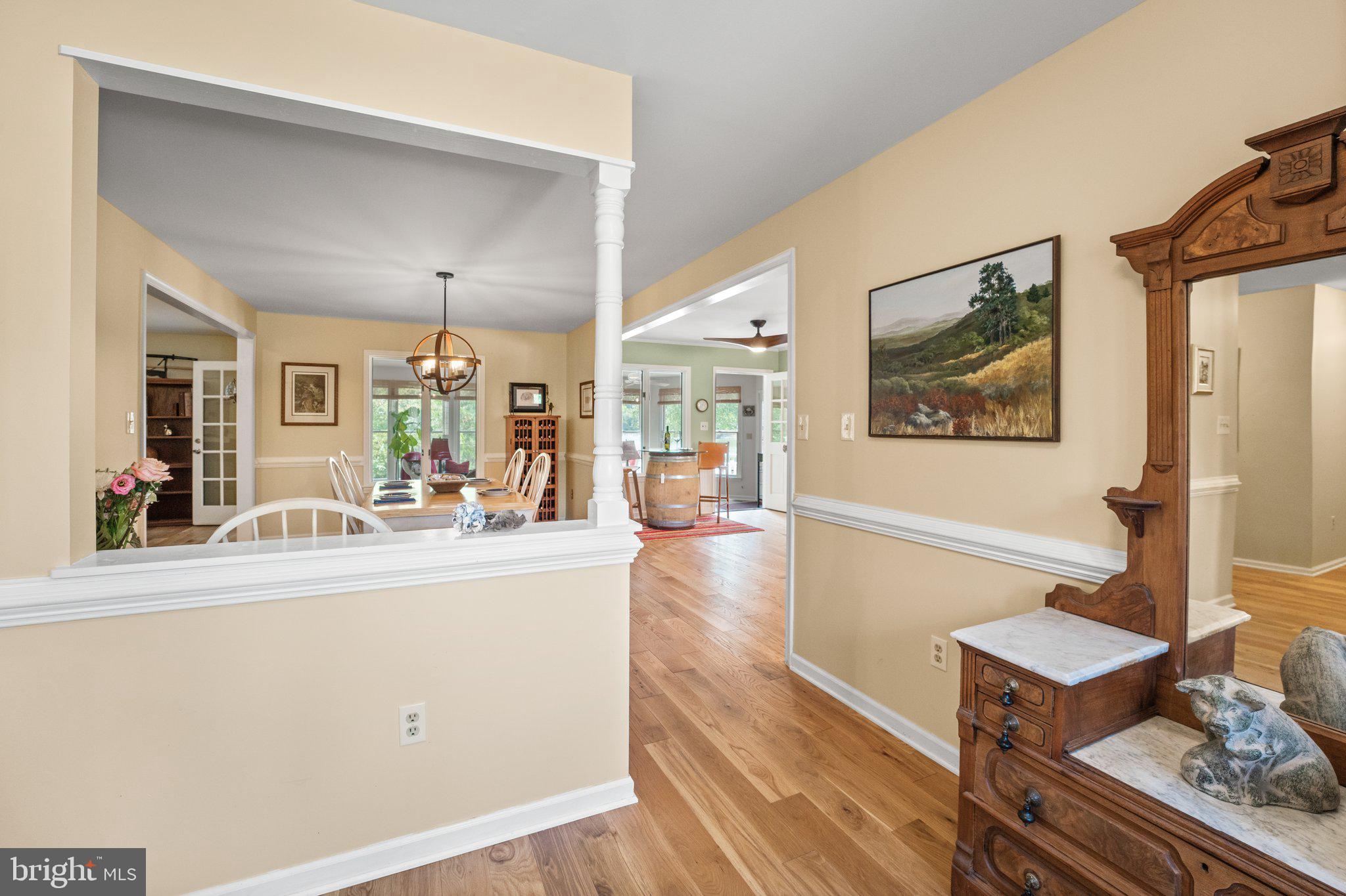 CABIN POINT - Residential