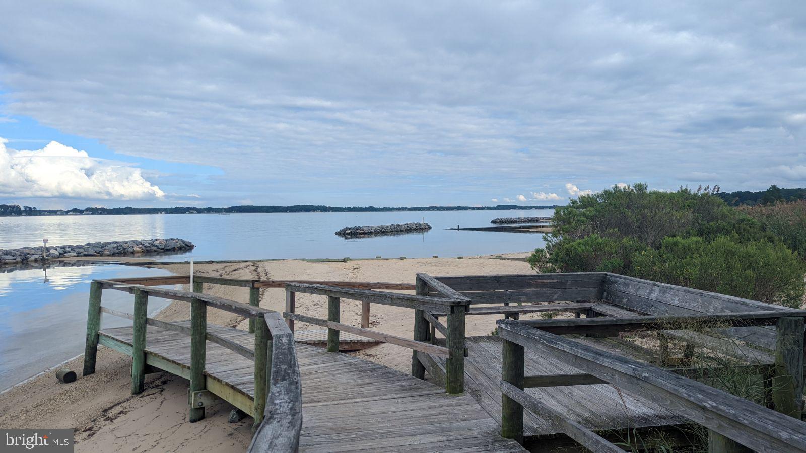 CABIN POINT - Residential