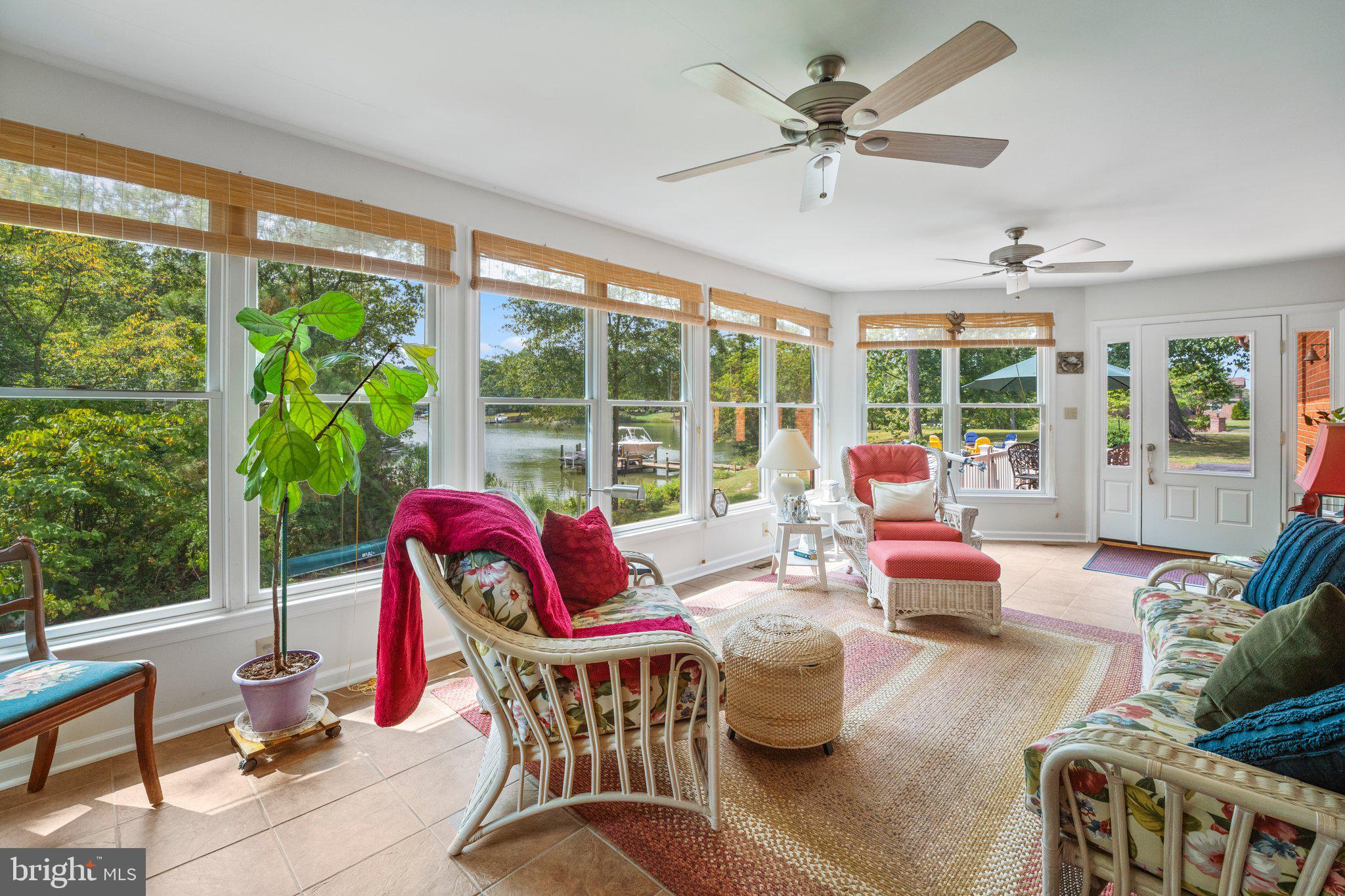 CABIN POINT - Residential