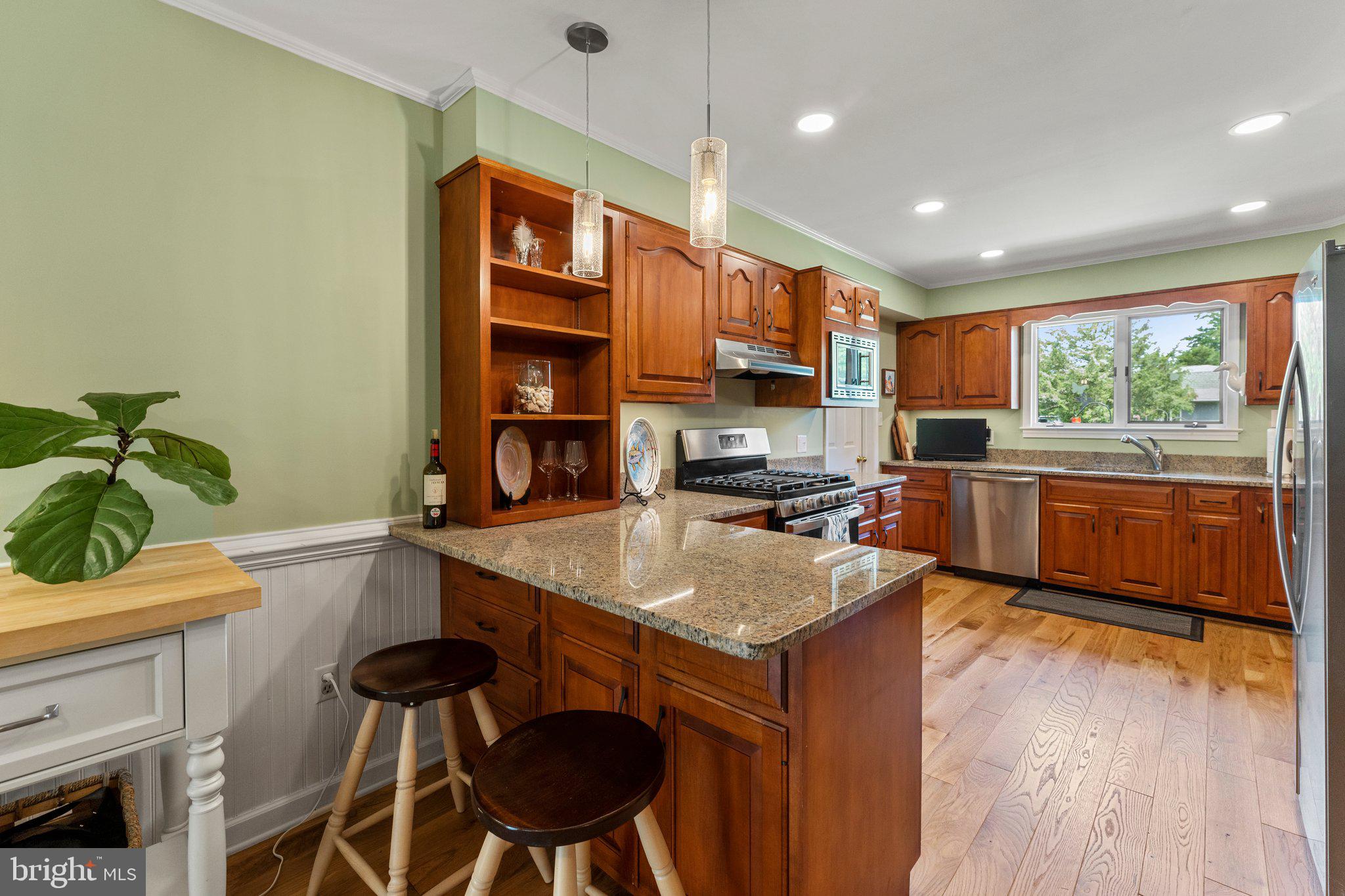 CABIN POINT - Residential