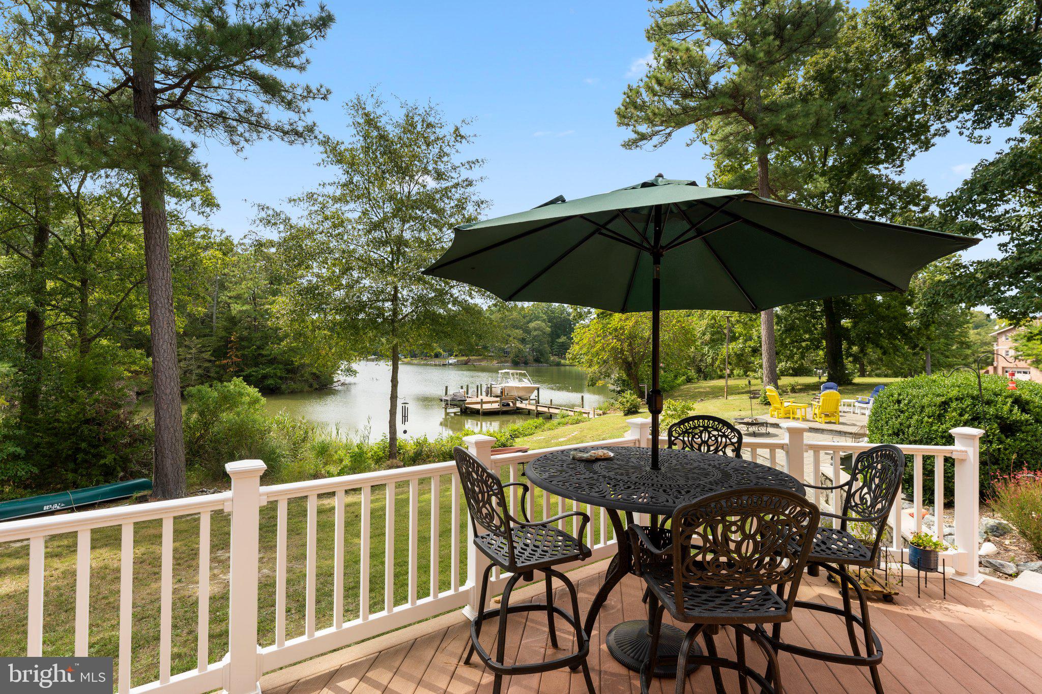 CABIN POINT - Residential