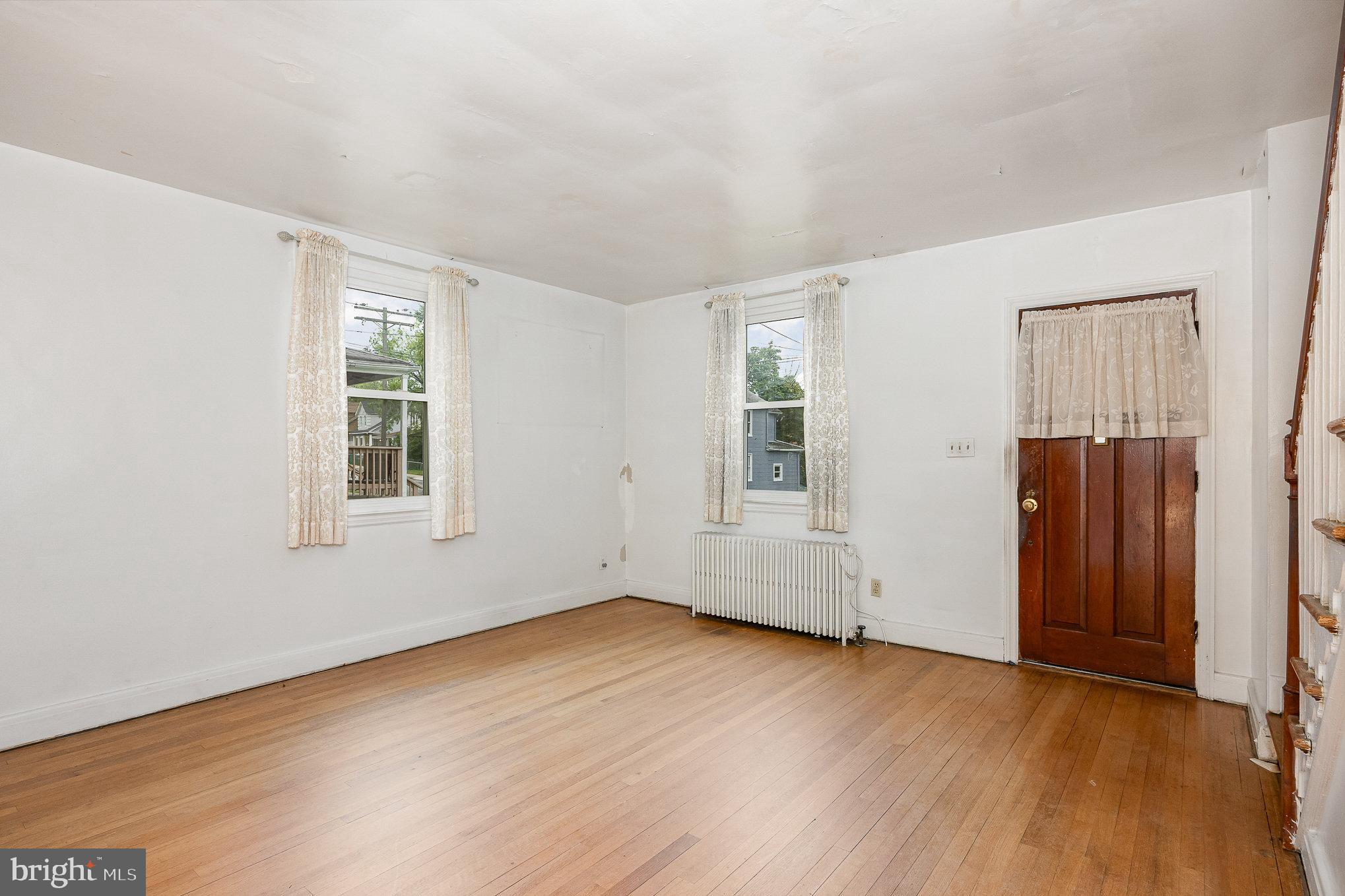 GARDENVILLE - Residential