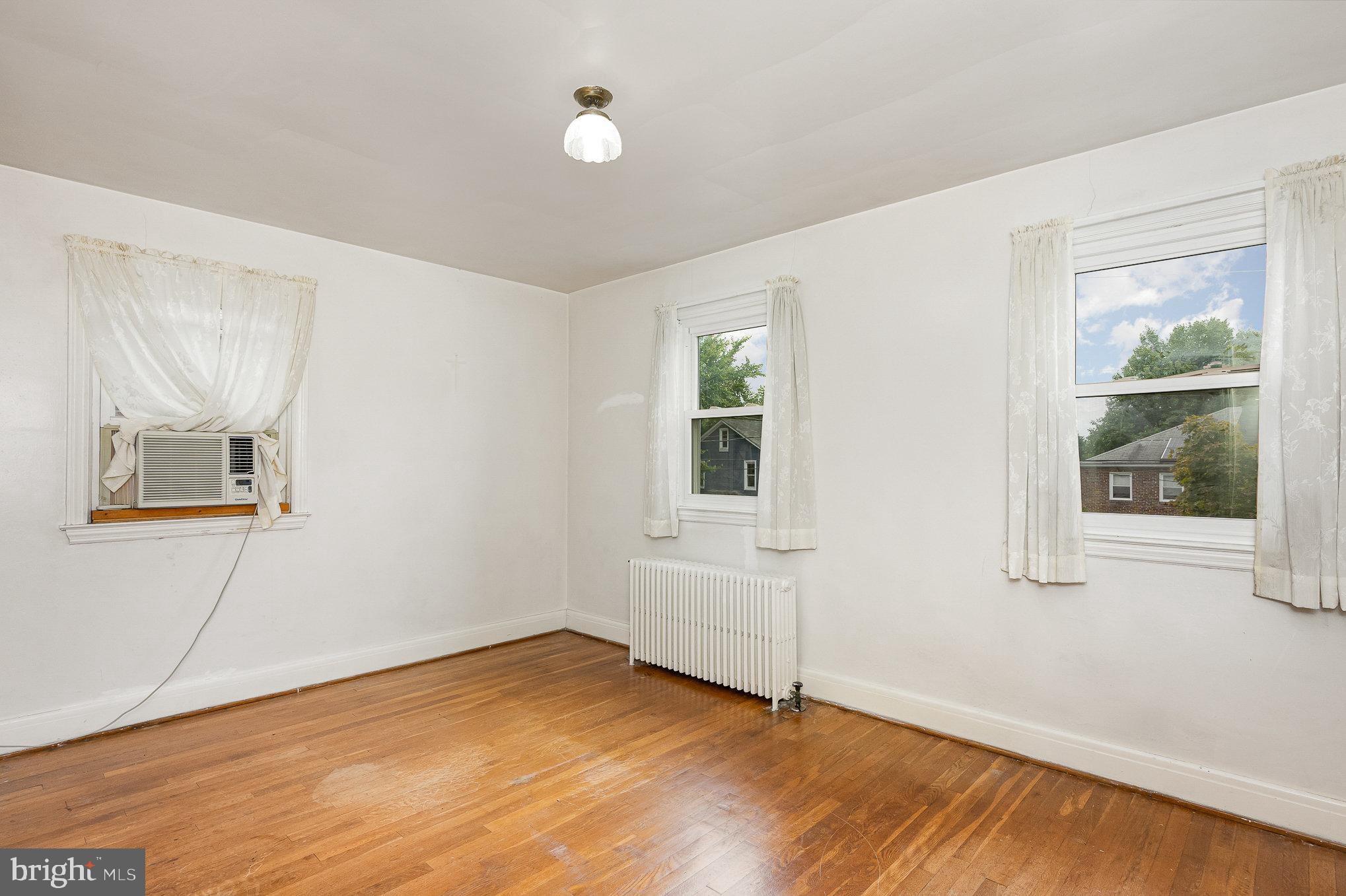 GARDENVILLE - Residential