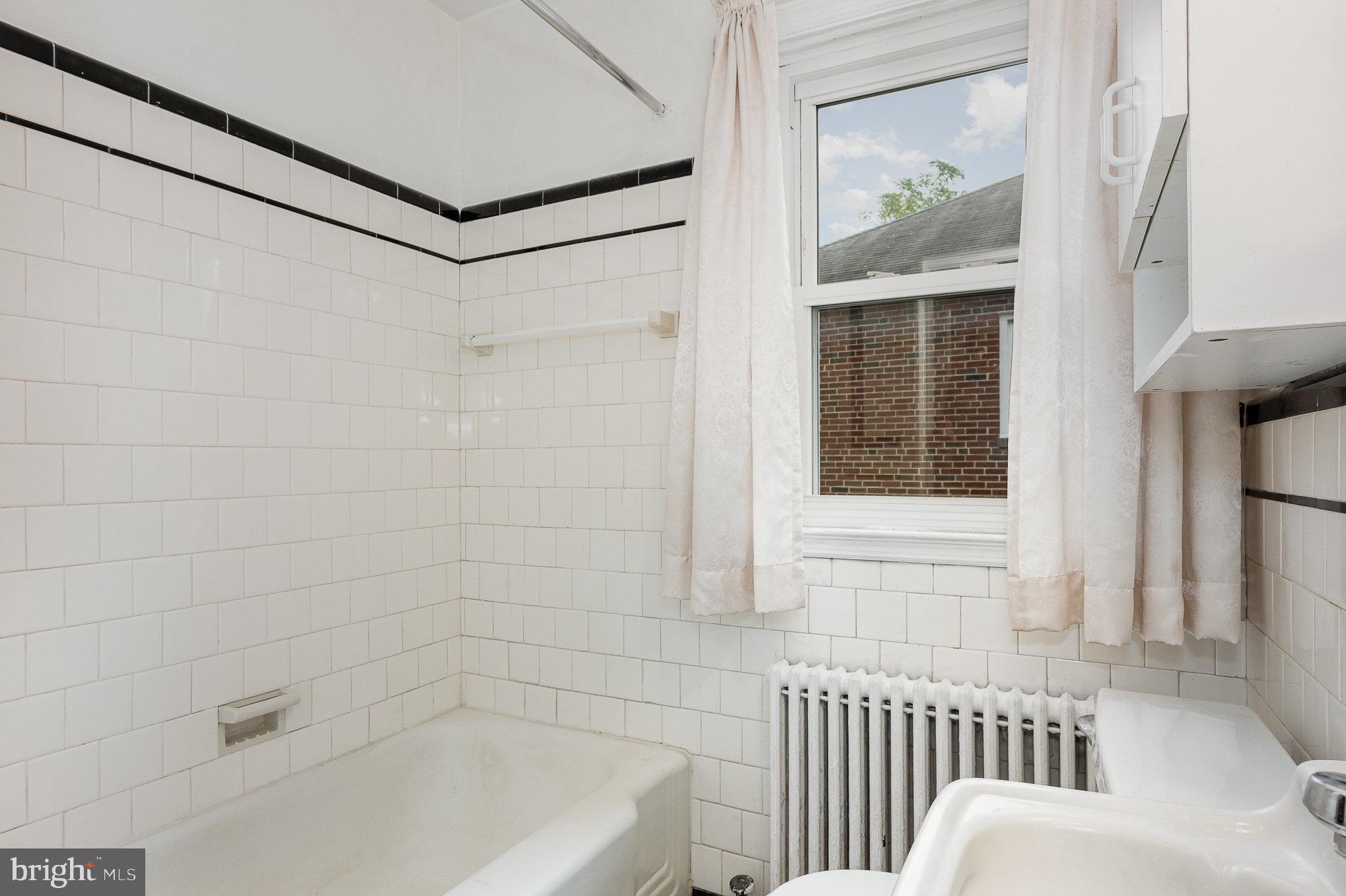 GARDENVILLE - Residential