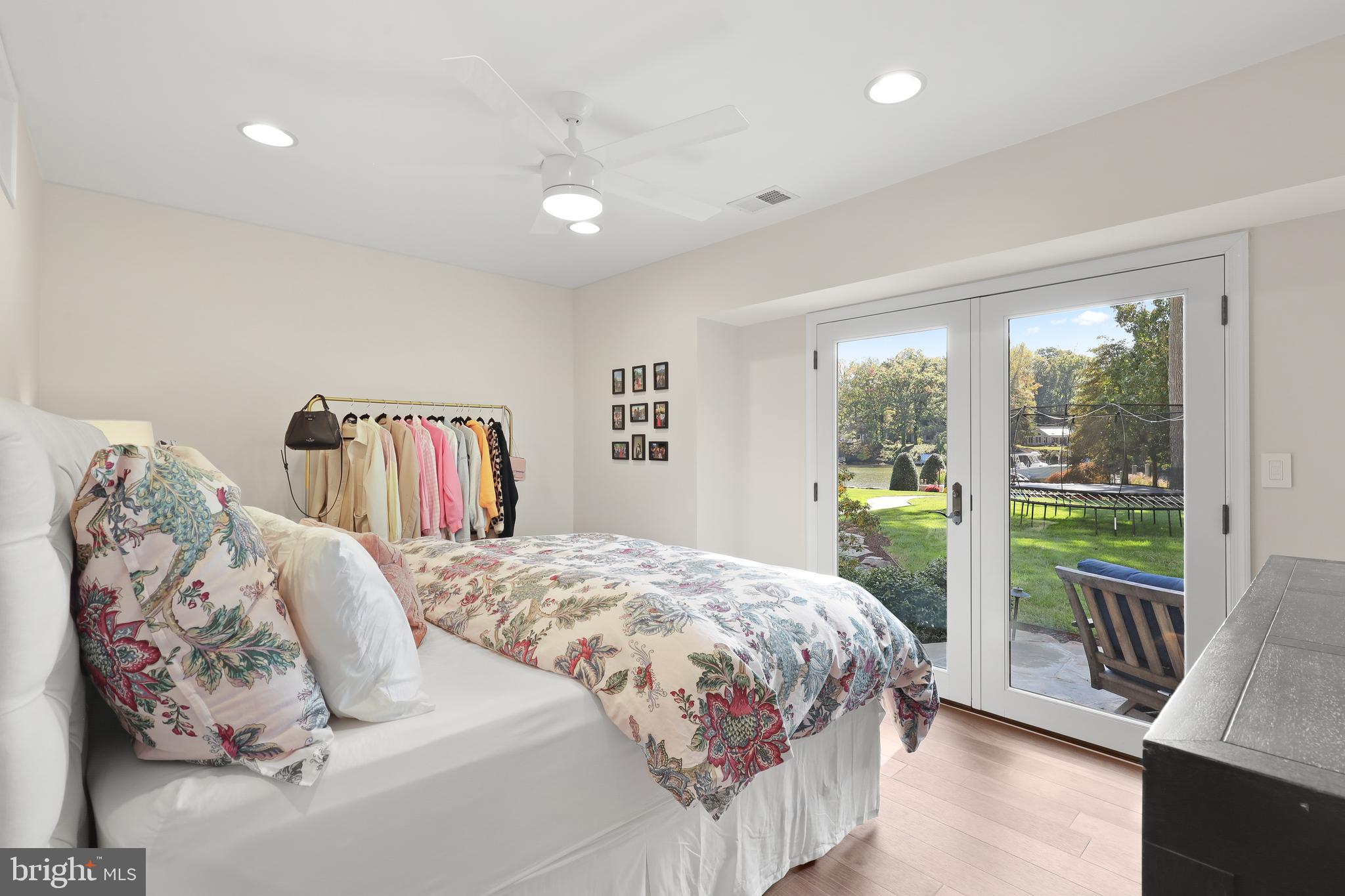 CEDAR LANE FARM - Residential