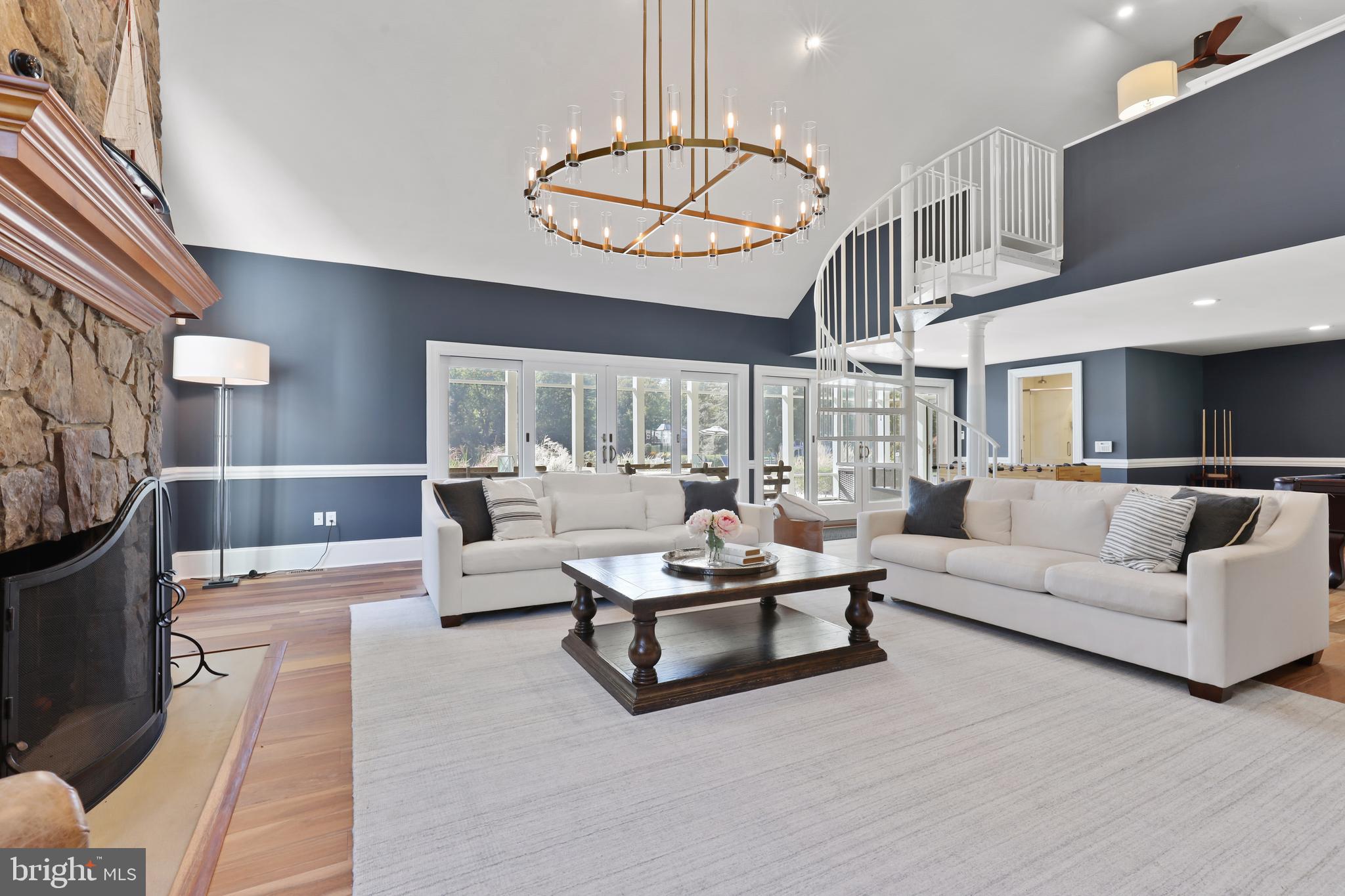 CEDAR LANE FARM - Residential