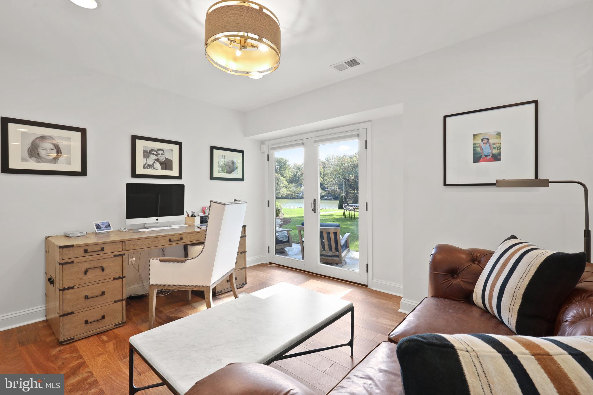 CEDAR LANE FARM - Residential