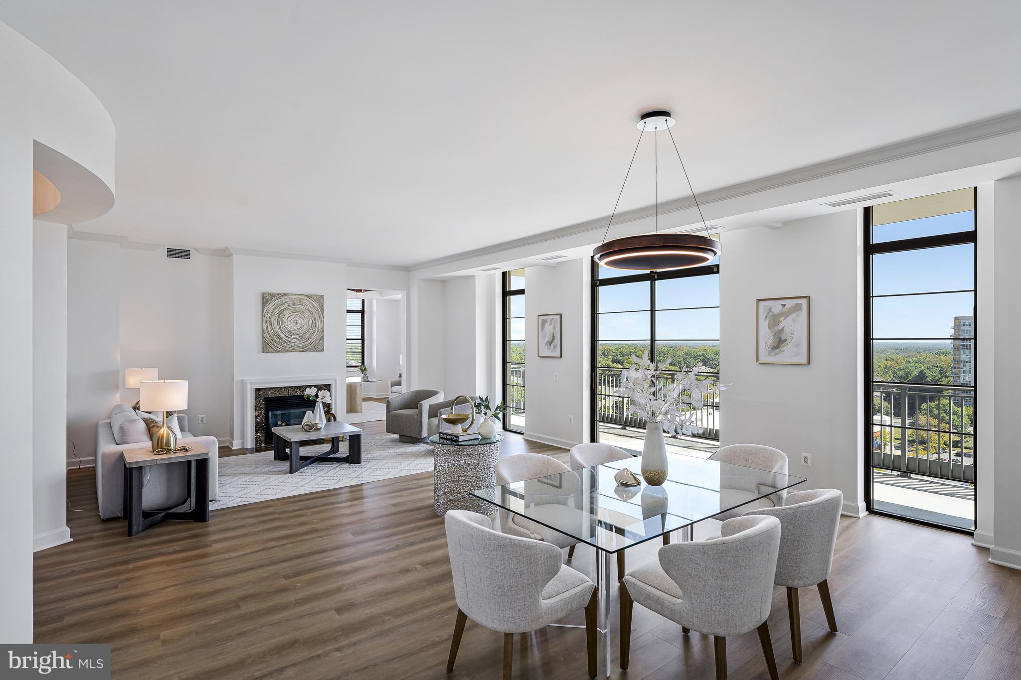 RESTON TOWN CENTER - Residential