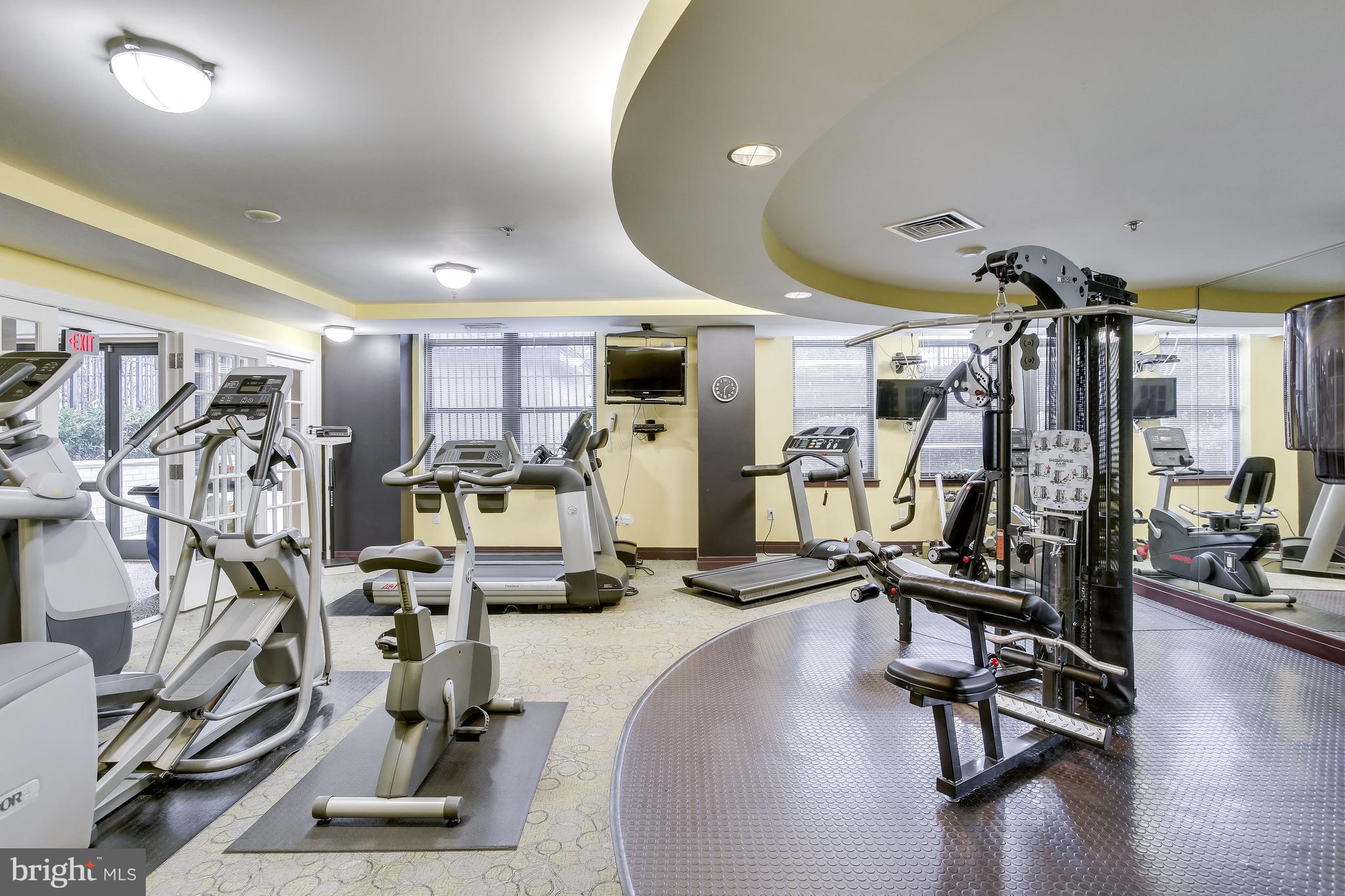 RESTON TOWN CENTER - Residential