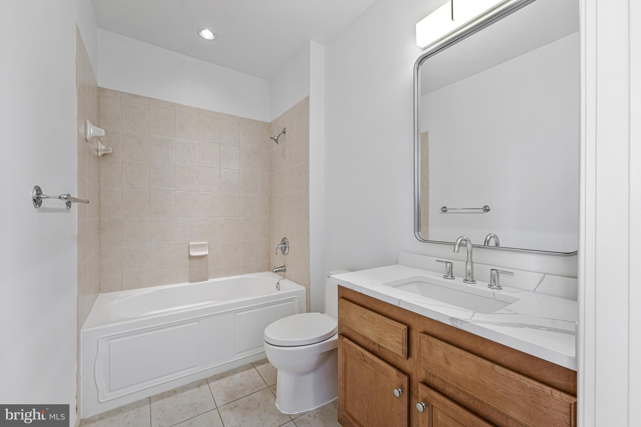 RESTON TOWN CENTER - Residential