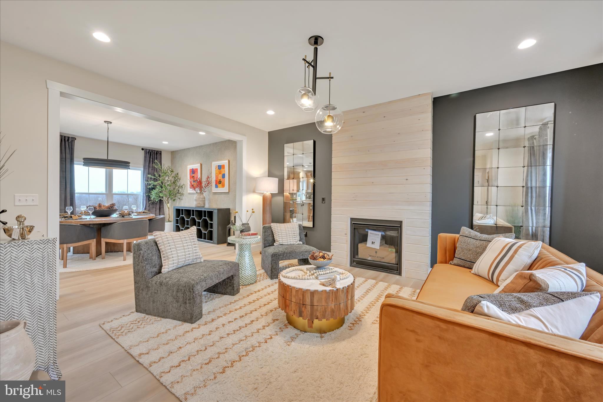 PIPING ROCKS - Residential