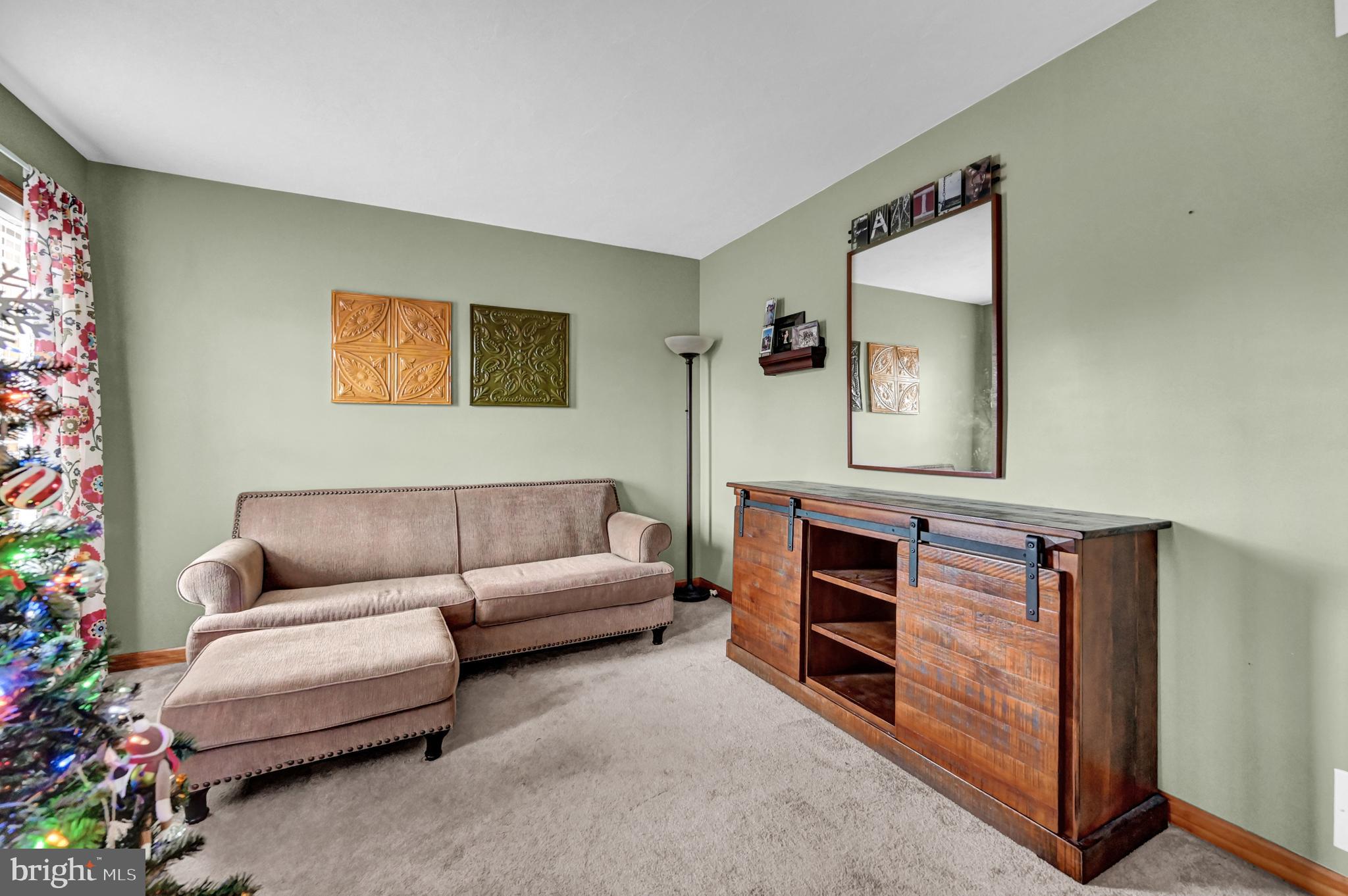 SOUTH HANOVER - Residential