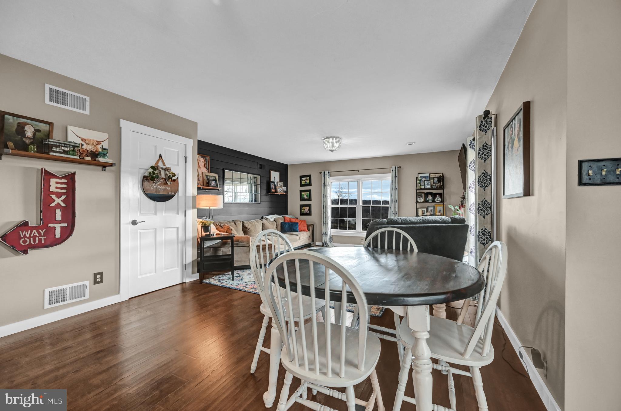 SOUTH HANOVER - Residential