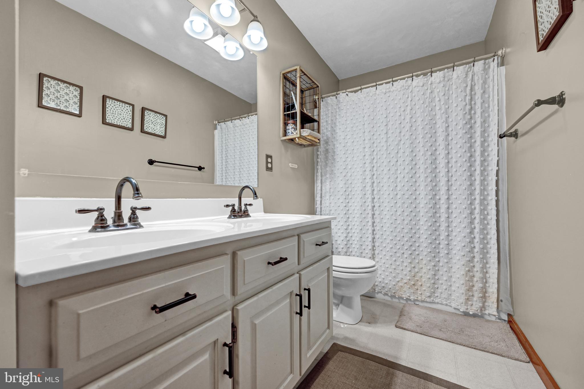 SOUTH HANOVER - Residential