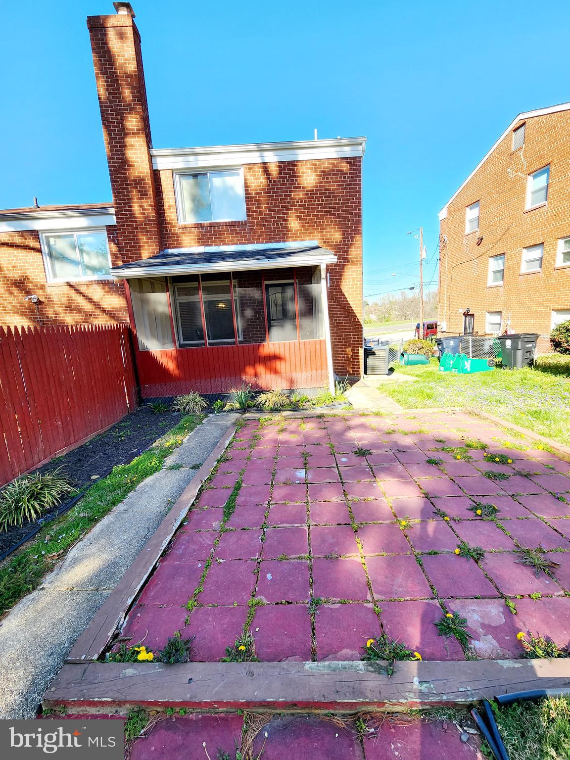 OXON RUN HILLS - Residential Lease