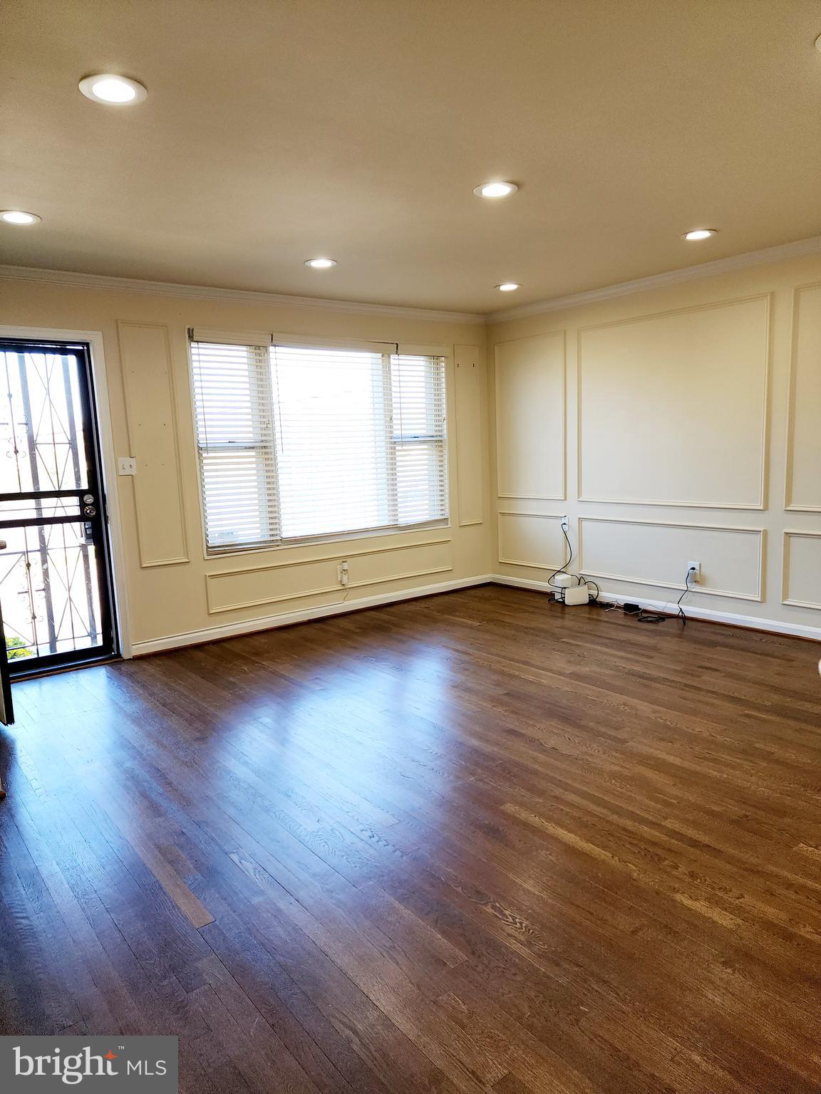 OXON RUN HILLS - Residential Lease