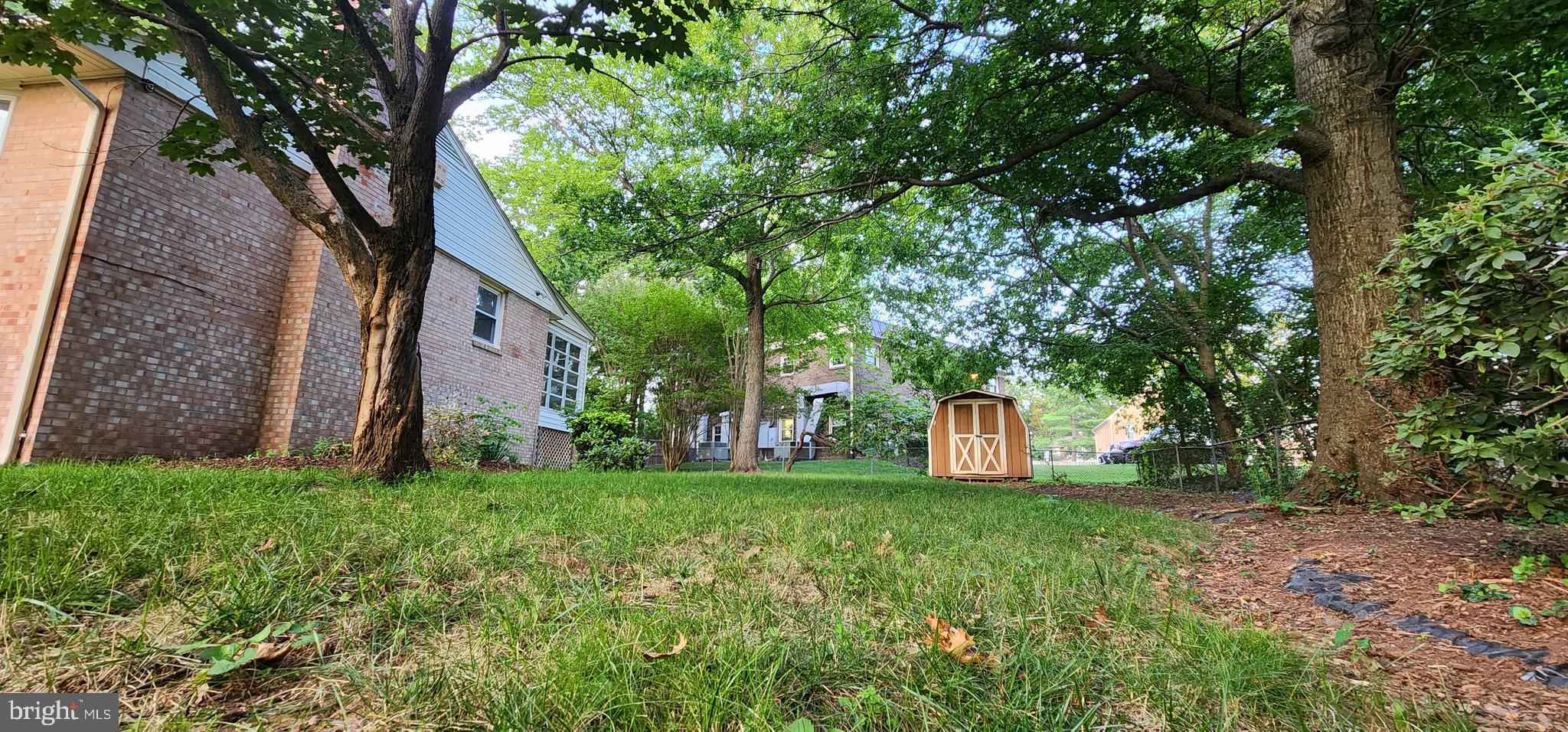 ROBNEL - Residential Lease