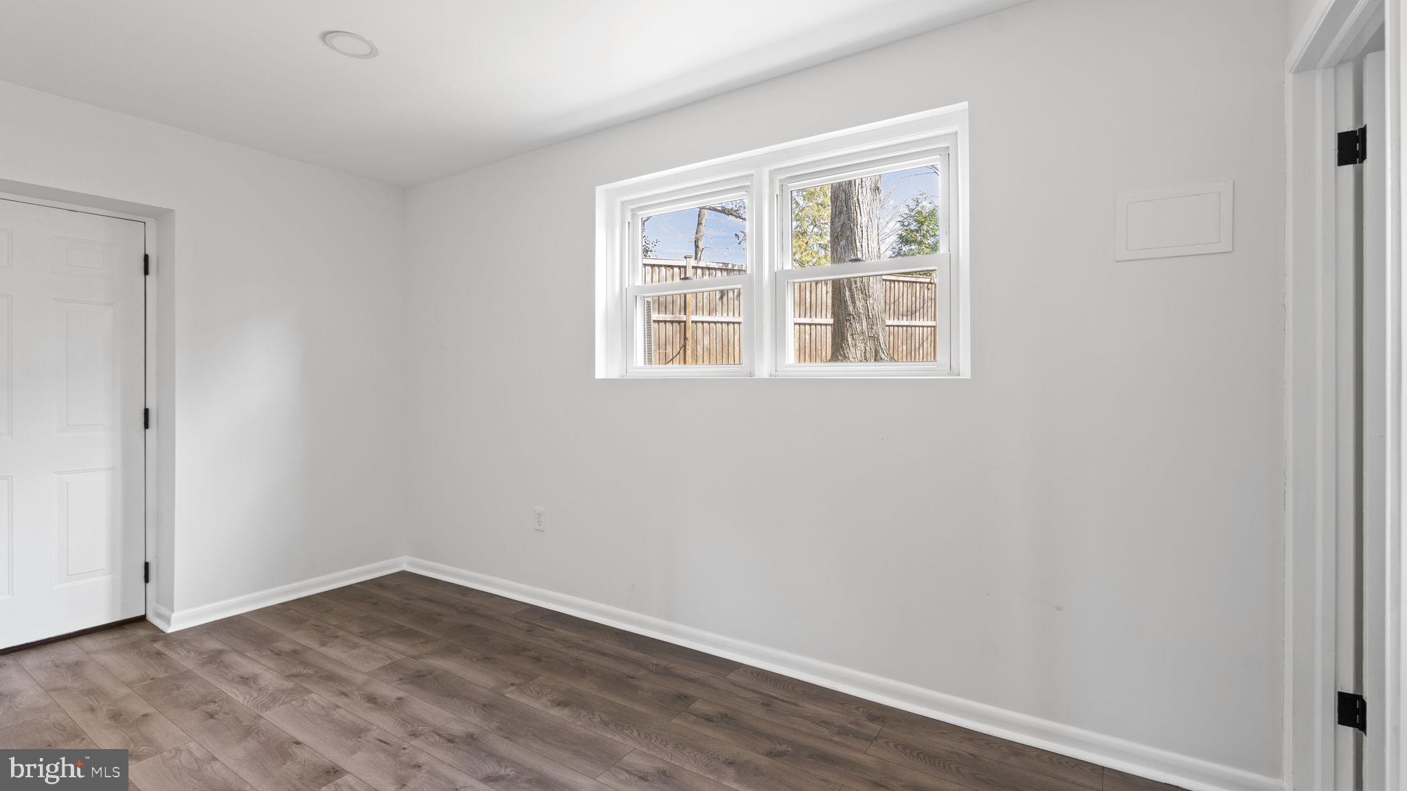 ROBNEL - Residential Lease