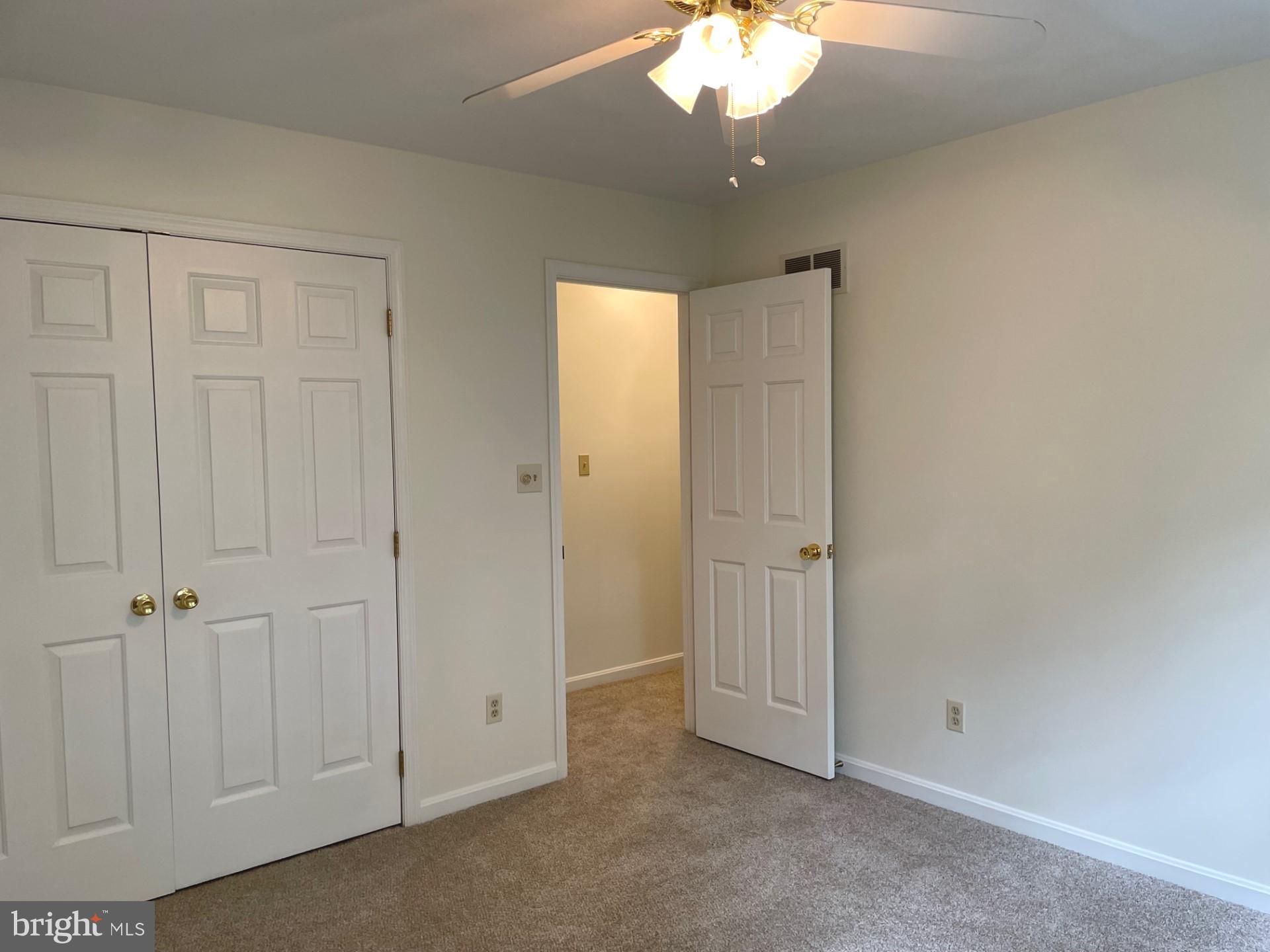 POOLE MEADOWS - Residential