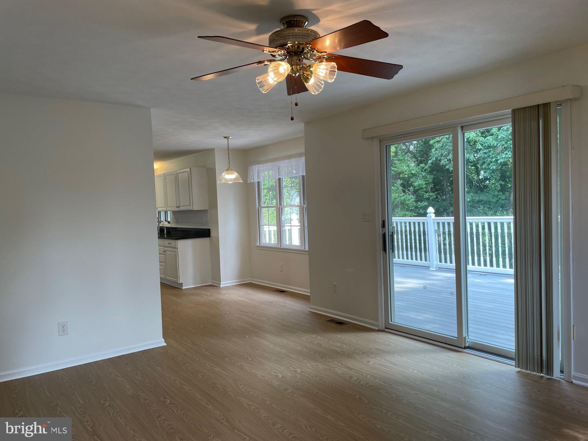 POOLE MEADOWS - Residential