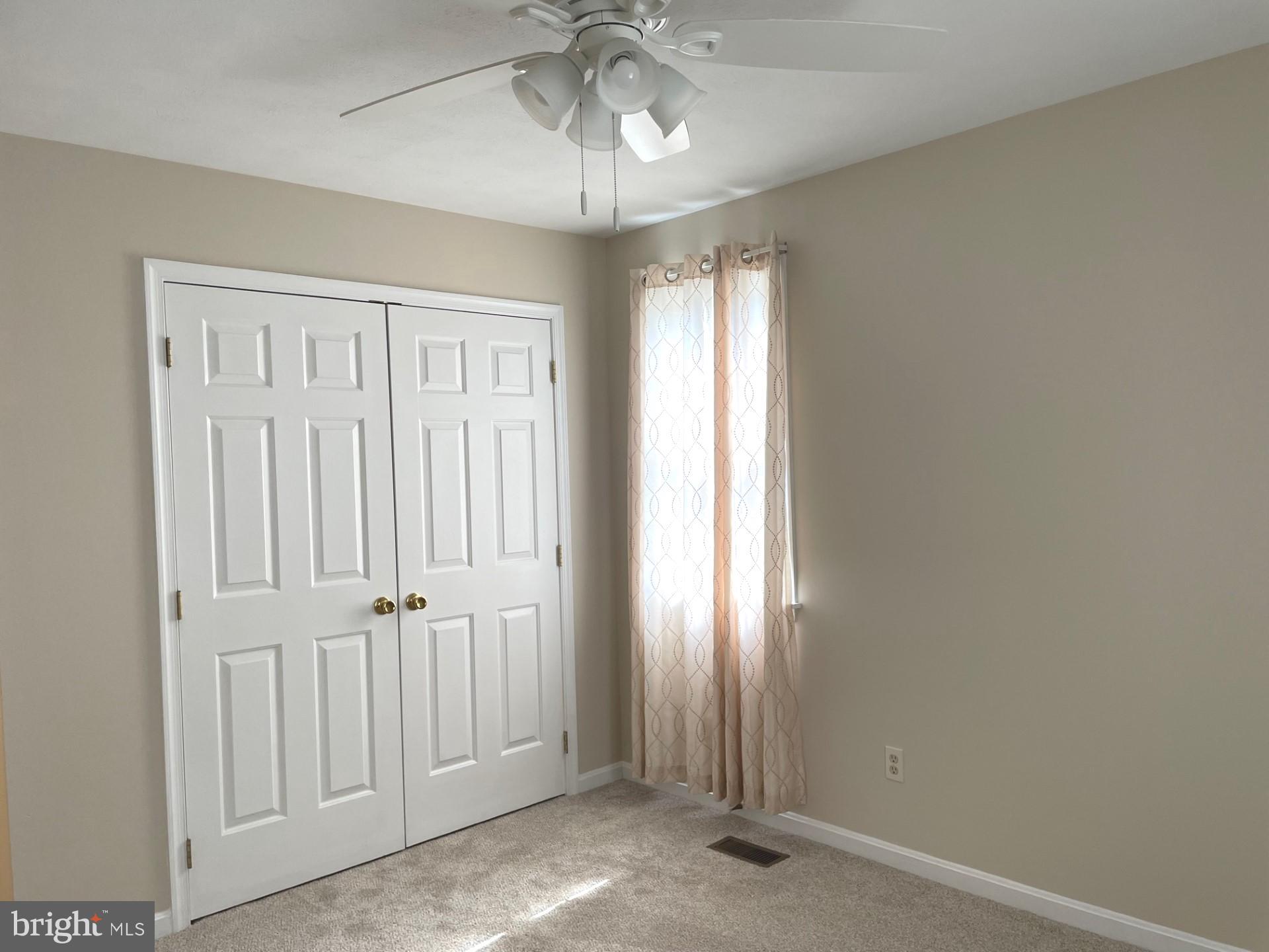 POOLE MEADOWS - Residential