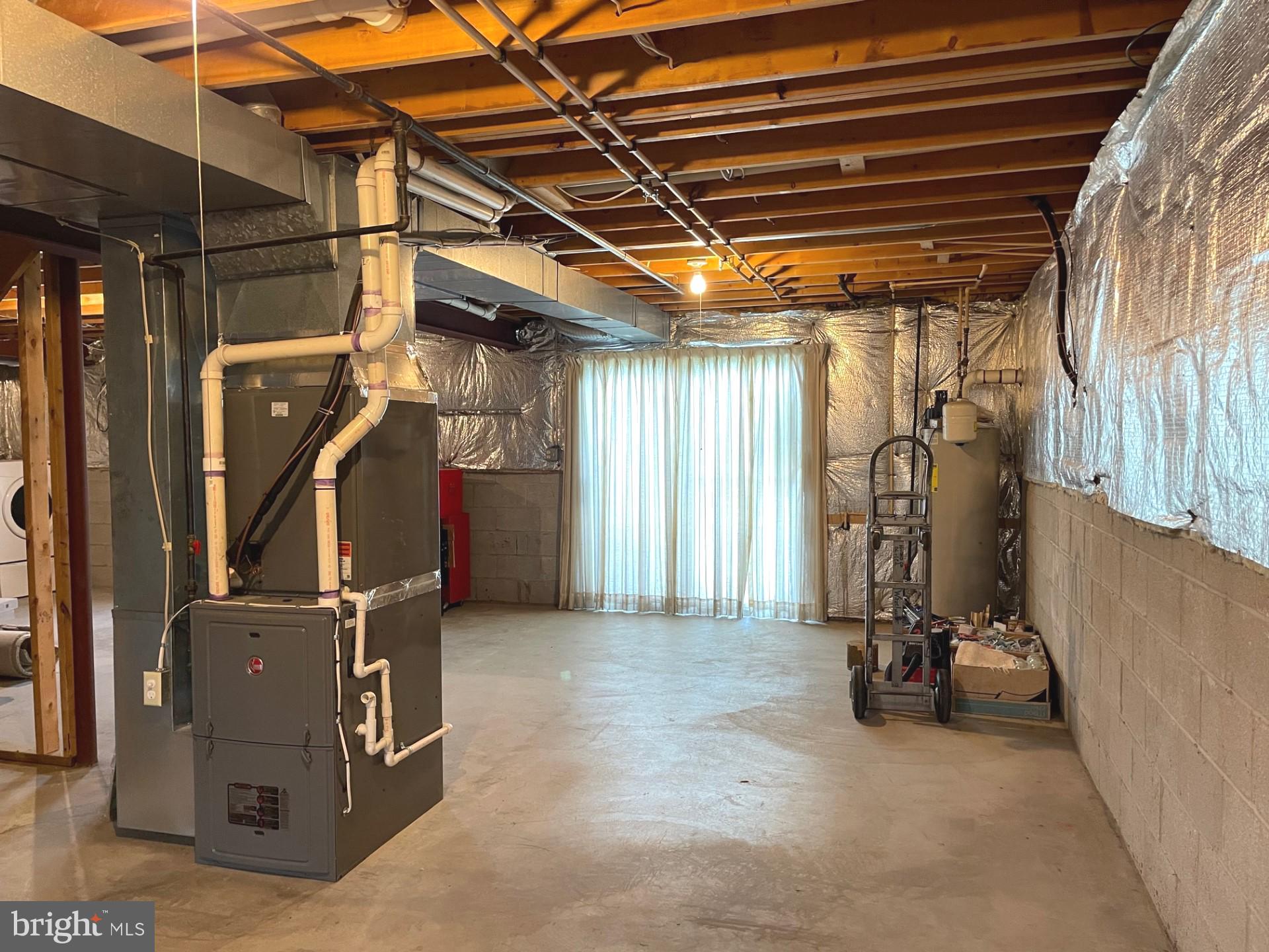 POOLE MEADOWS - Residential