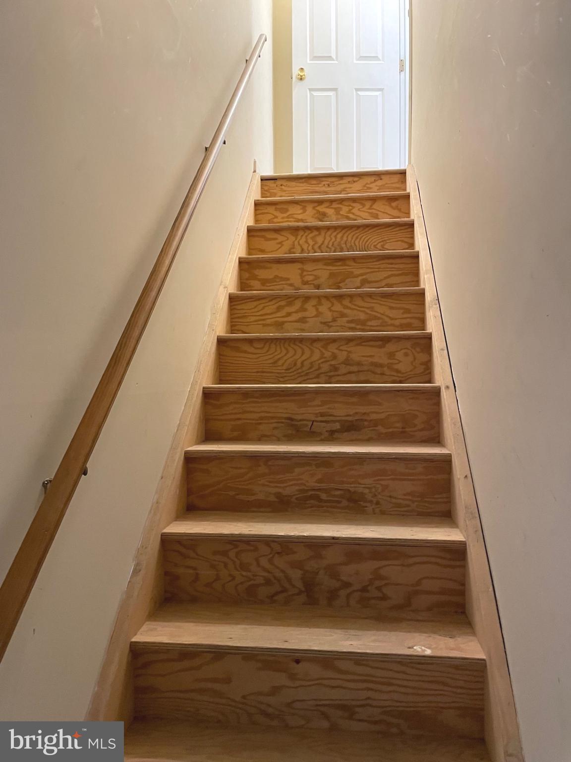 POOLE MEADOWS - Residential