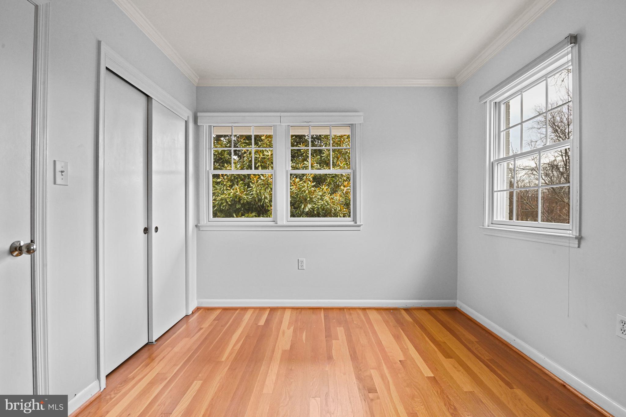 MC LEAN HAMLET - Residential